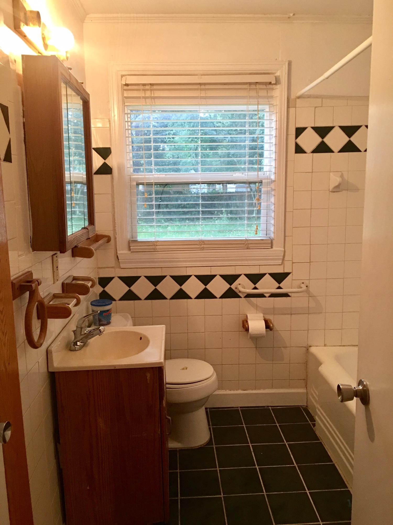 EDGEWATER - Residential