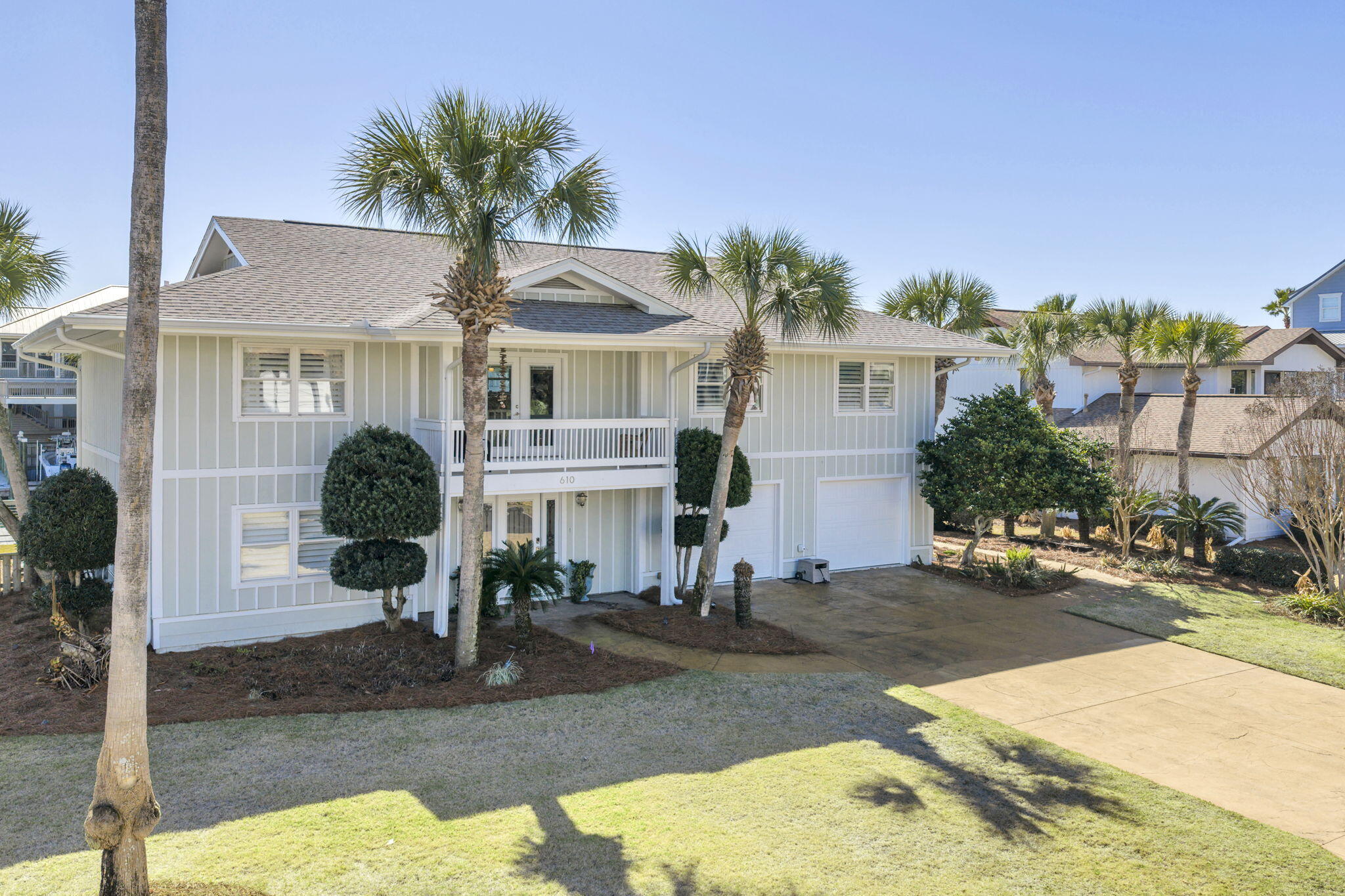 HOLIDAY ISLE - Residential