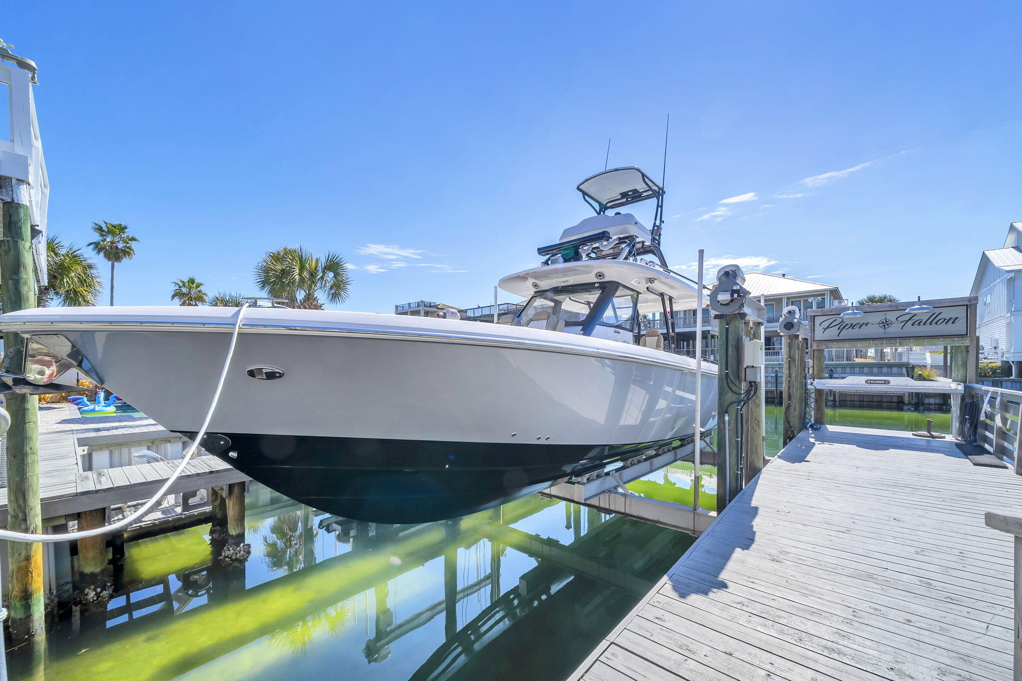 HOLIDAY ISLE - Residential