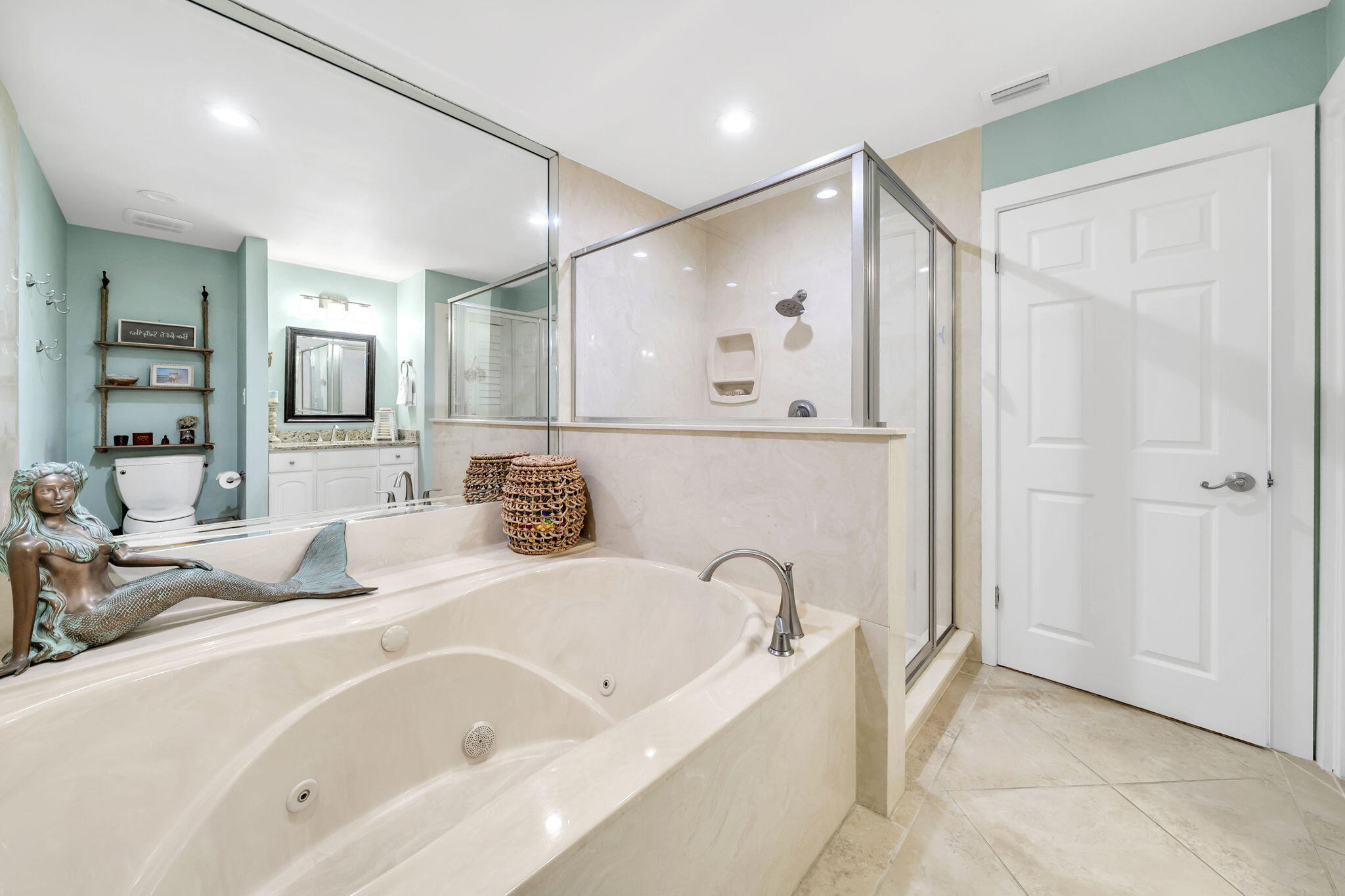 HOLIDAY ISLE - Residential