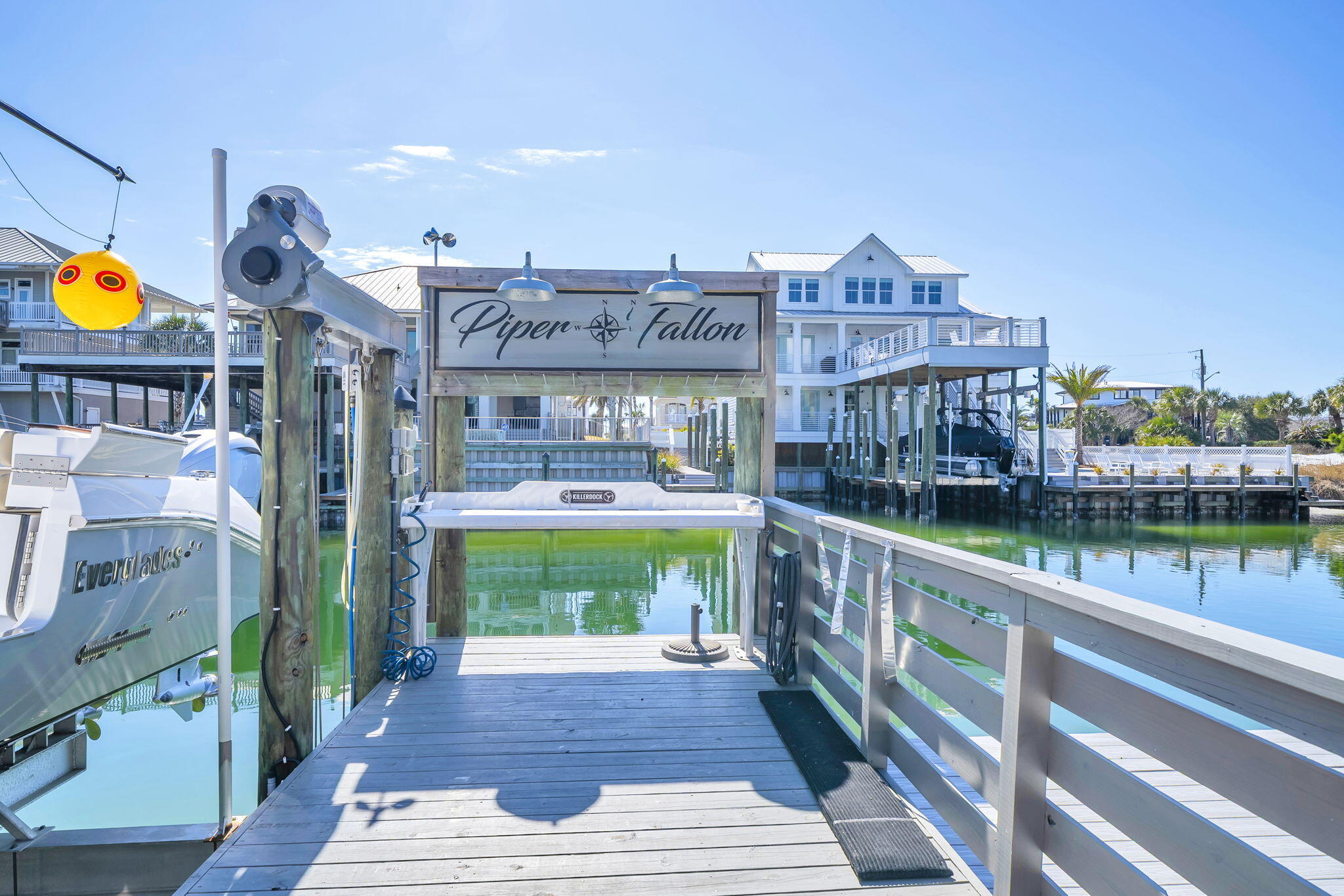 HOLIDAY ISLE - Residential