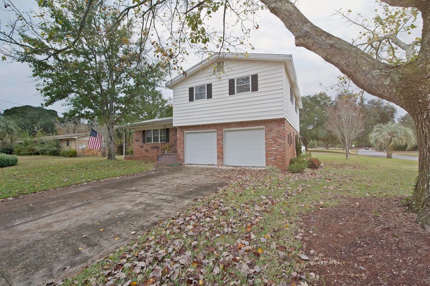 Check out this lovely ONE OWNER HOME. 2 story, 3 bedroom and 2.5 bath. You will love the original hardwood floors throughout this home, newer double pane windows, fresh paint through out the home! Just tons of space. First Floor includes your living room, dining room & kitchen beautifully lit. Step down into a separate den & guest bathroom, sliding glass door entry to your rear patio. The 2nd floor includes all 3 bedrooms & guest bathroom. Master suite is very spacious to include a nice size walk in closet. You will love the charm of this home with its white picket fence, beautiful front covered front porch, corner lot, extended covered rear patio to enjoy the florida breeze. 2014 AC. This location is pristine! Minutes to everything Fort Walton to include beaches, military bases, schools, hospital & shopping. Call for showing today! 