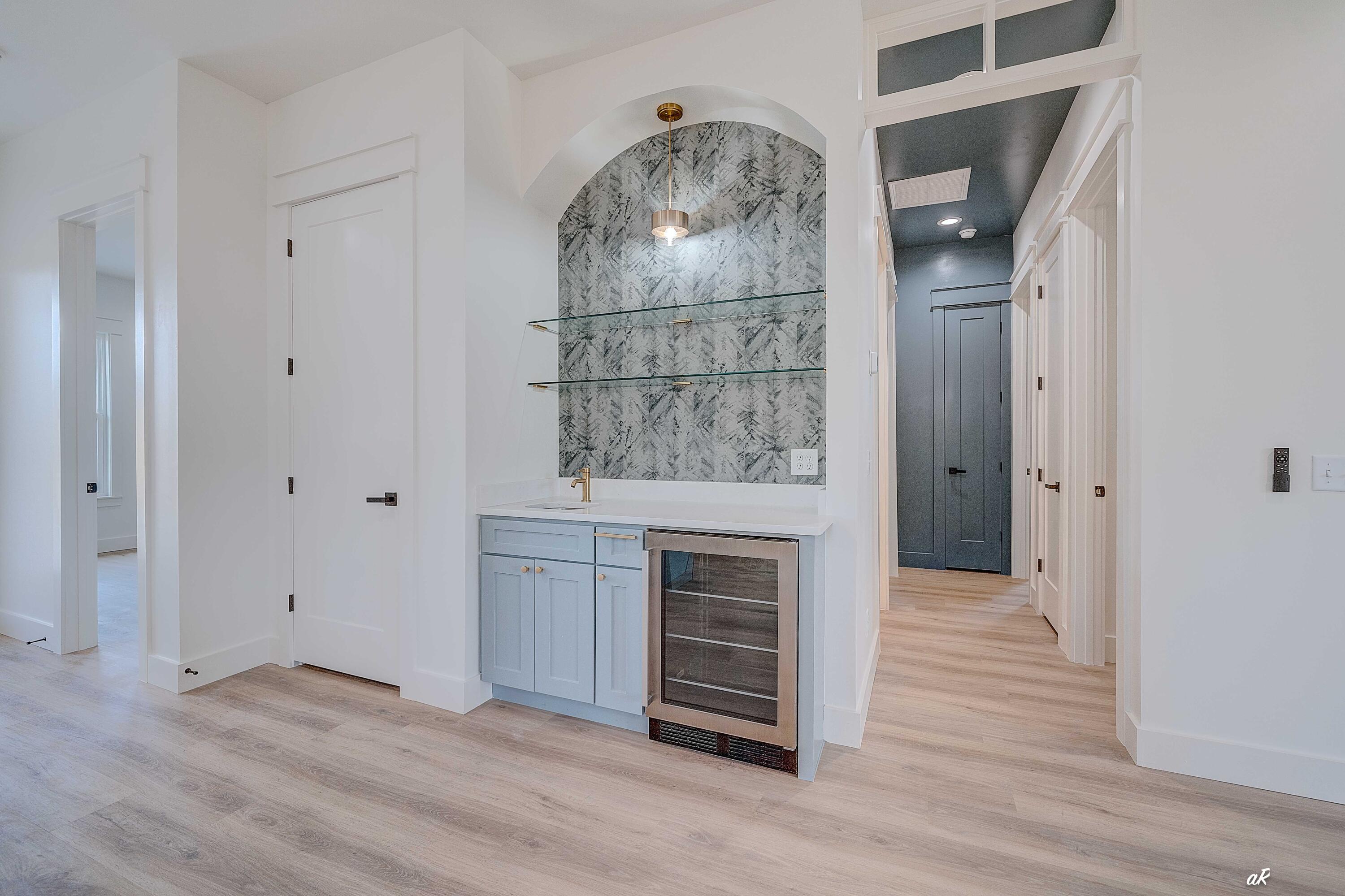 RIVIERA BEACH 1ST ADDN - Residential