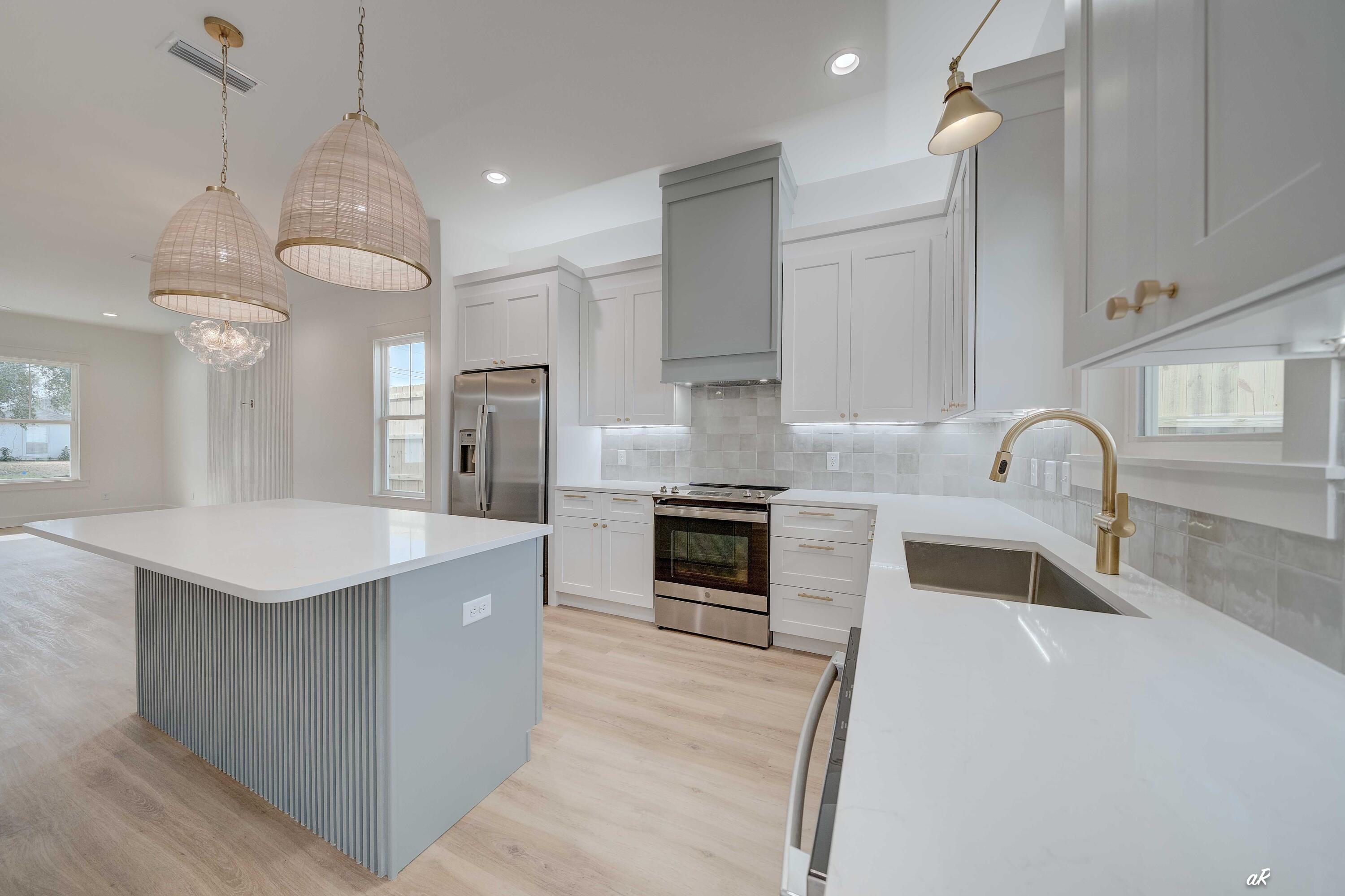 RIVIERA BEACH 1ST ADDN - Residential