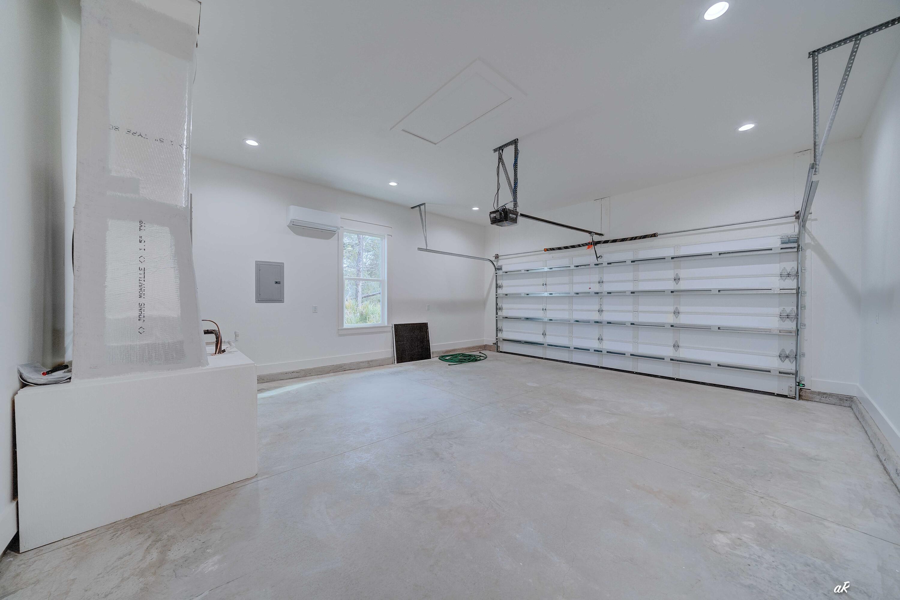 RIVIERA BEACH 1ST ADDN - Residential