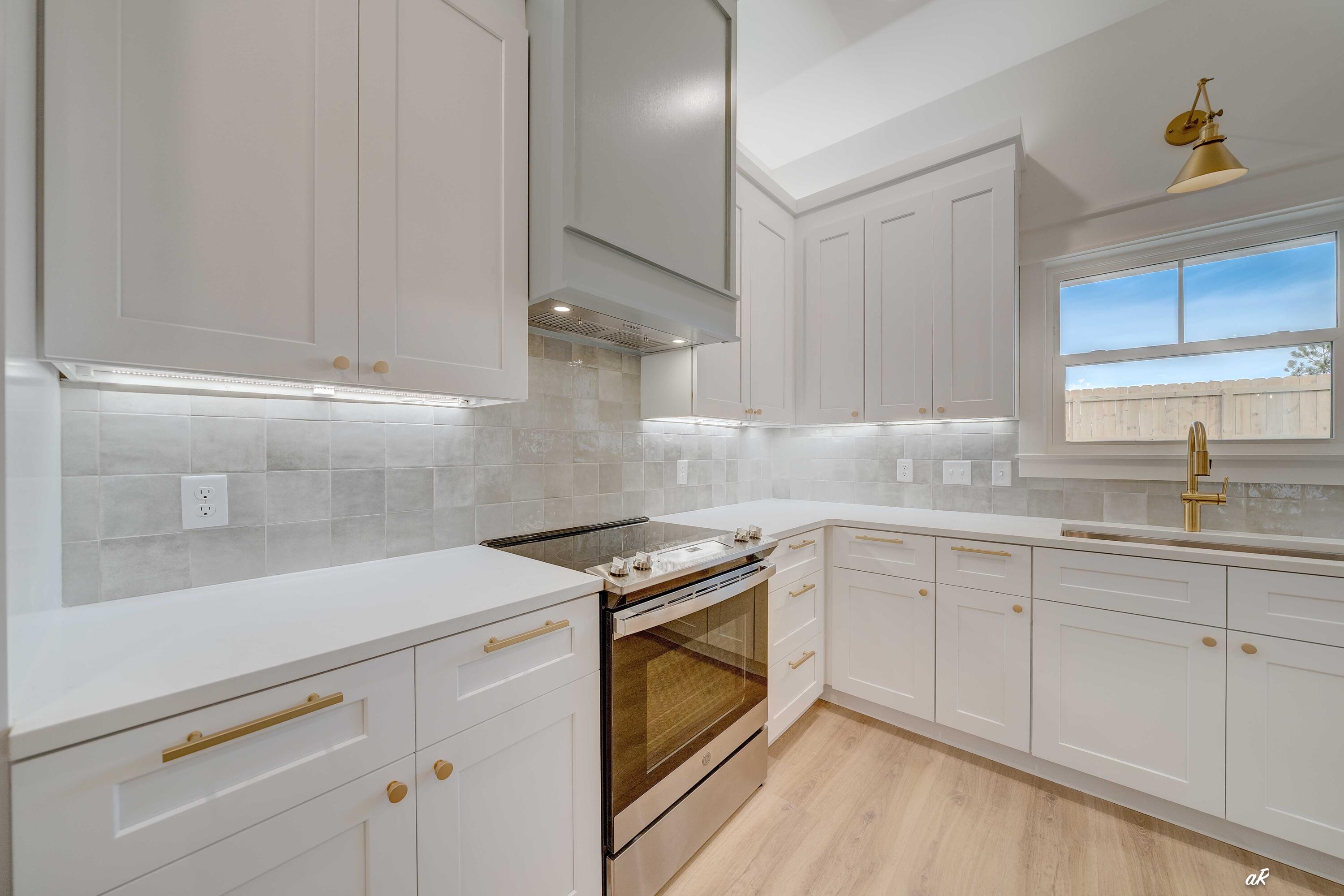 RIVIERA BEACH 1ST ADDN - Residential