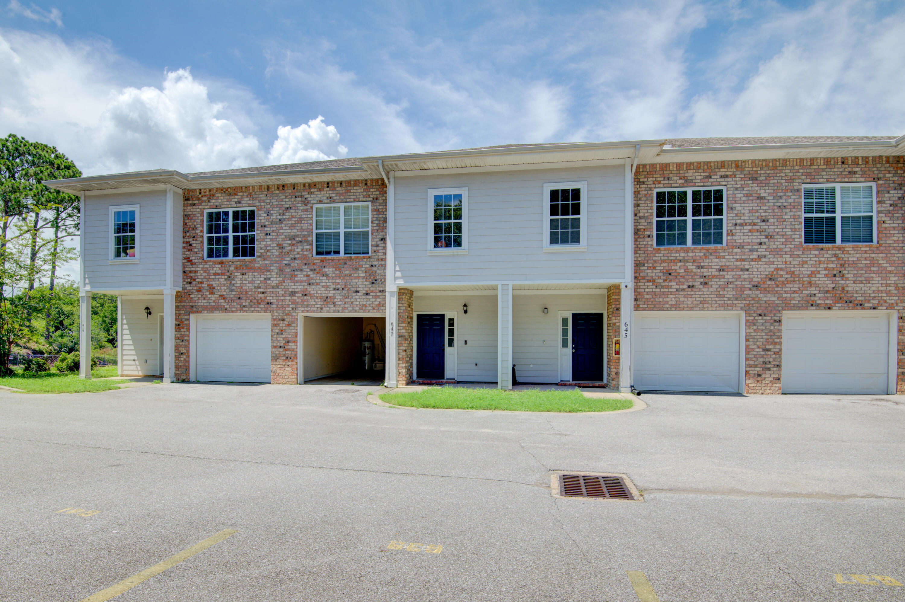 GAP CREEK CONDOS - Residential