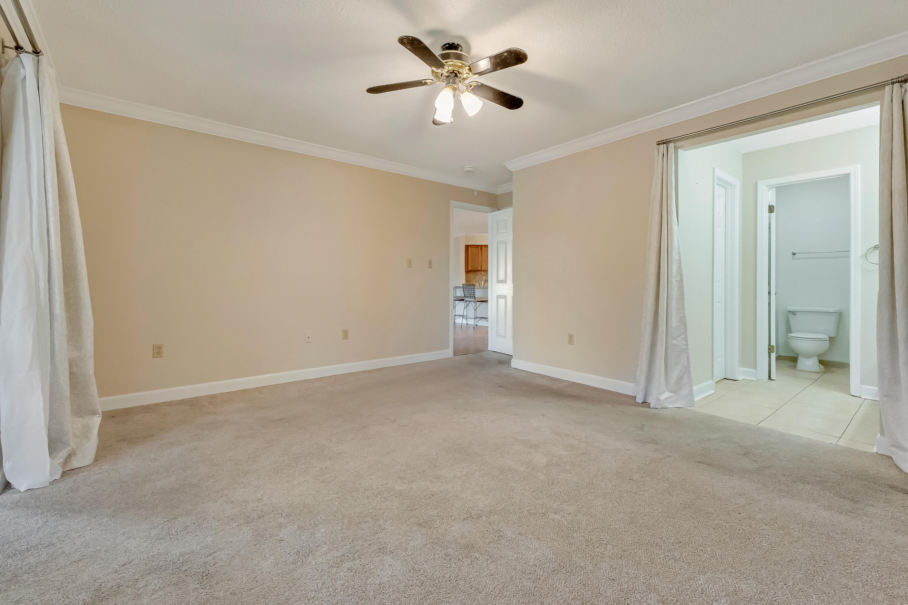 LAKESIDE CONDO AT BLUEWATER BAY - Residential Lease