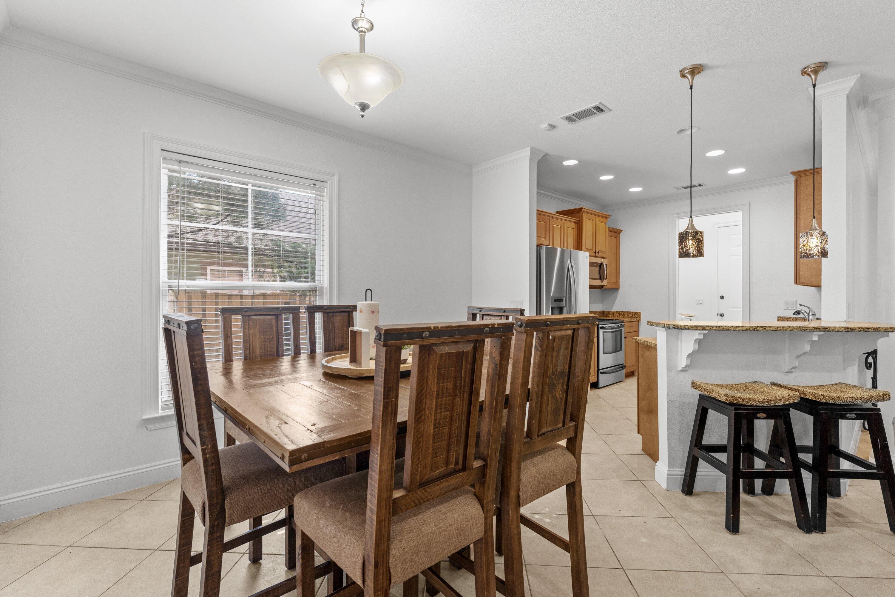 CANOPIES OF FREEPORT - Residential