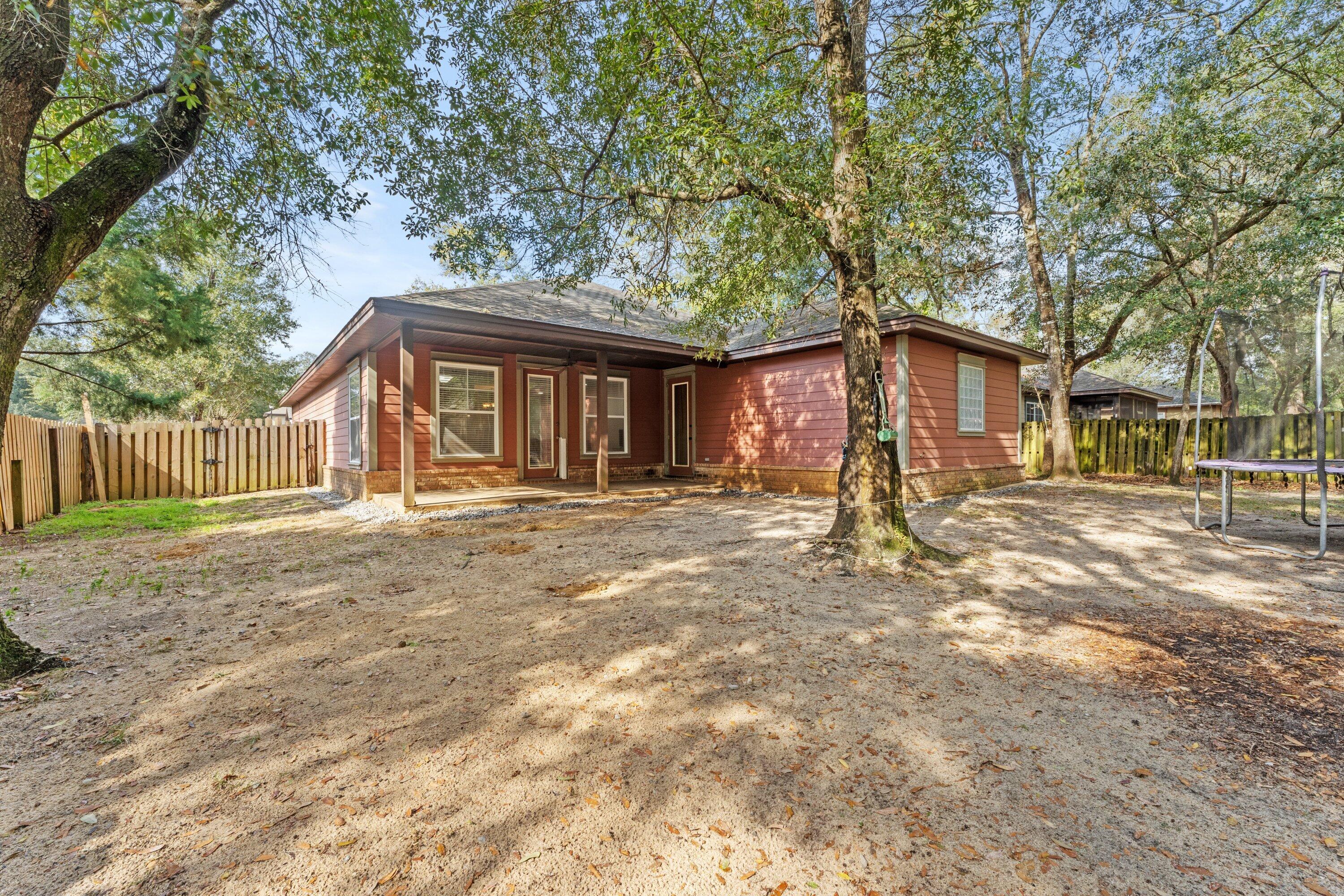 CANOPIES OF FREEPORT - Residential