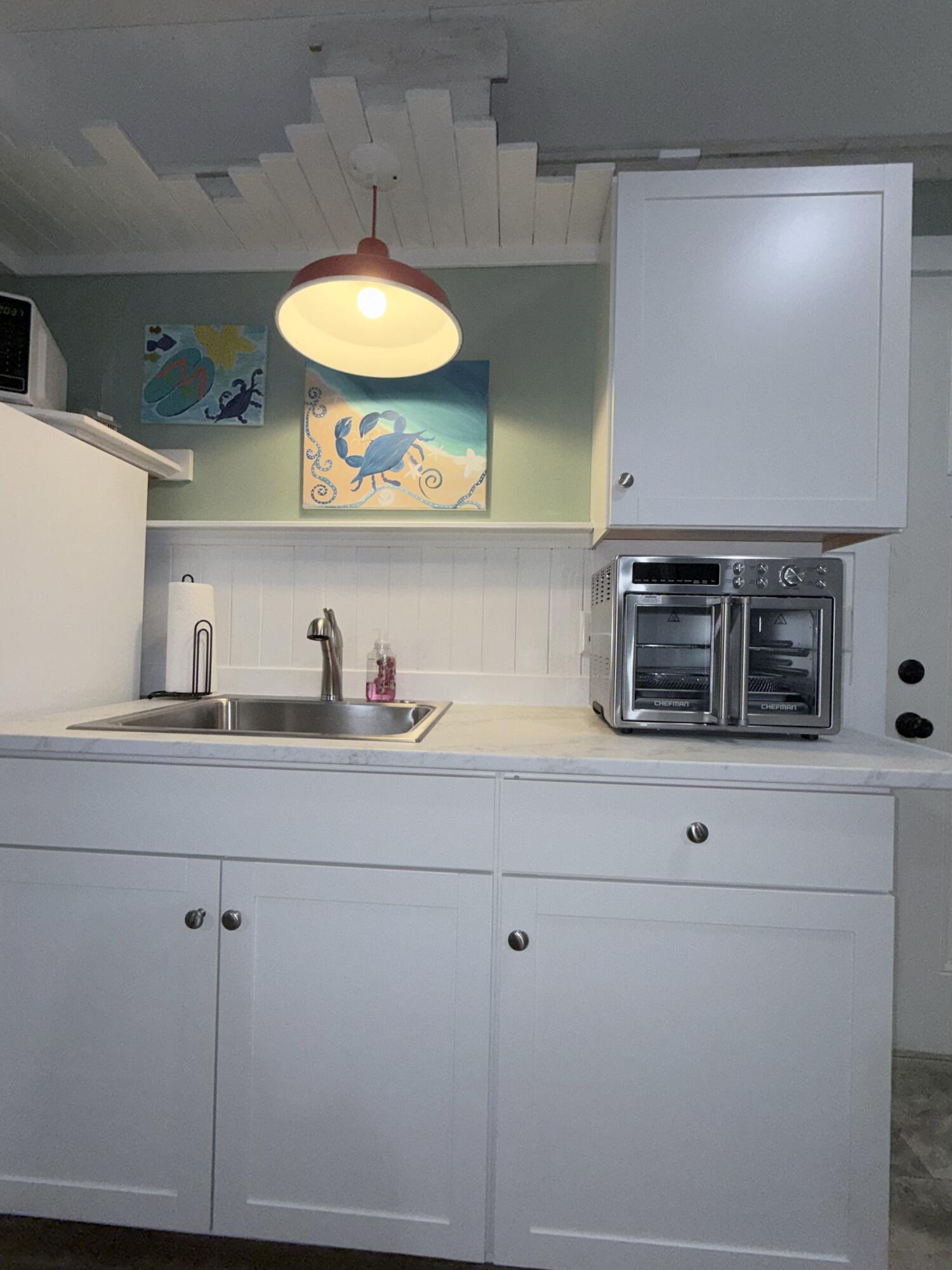 East hewitt - Residential Lease
