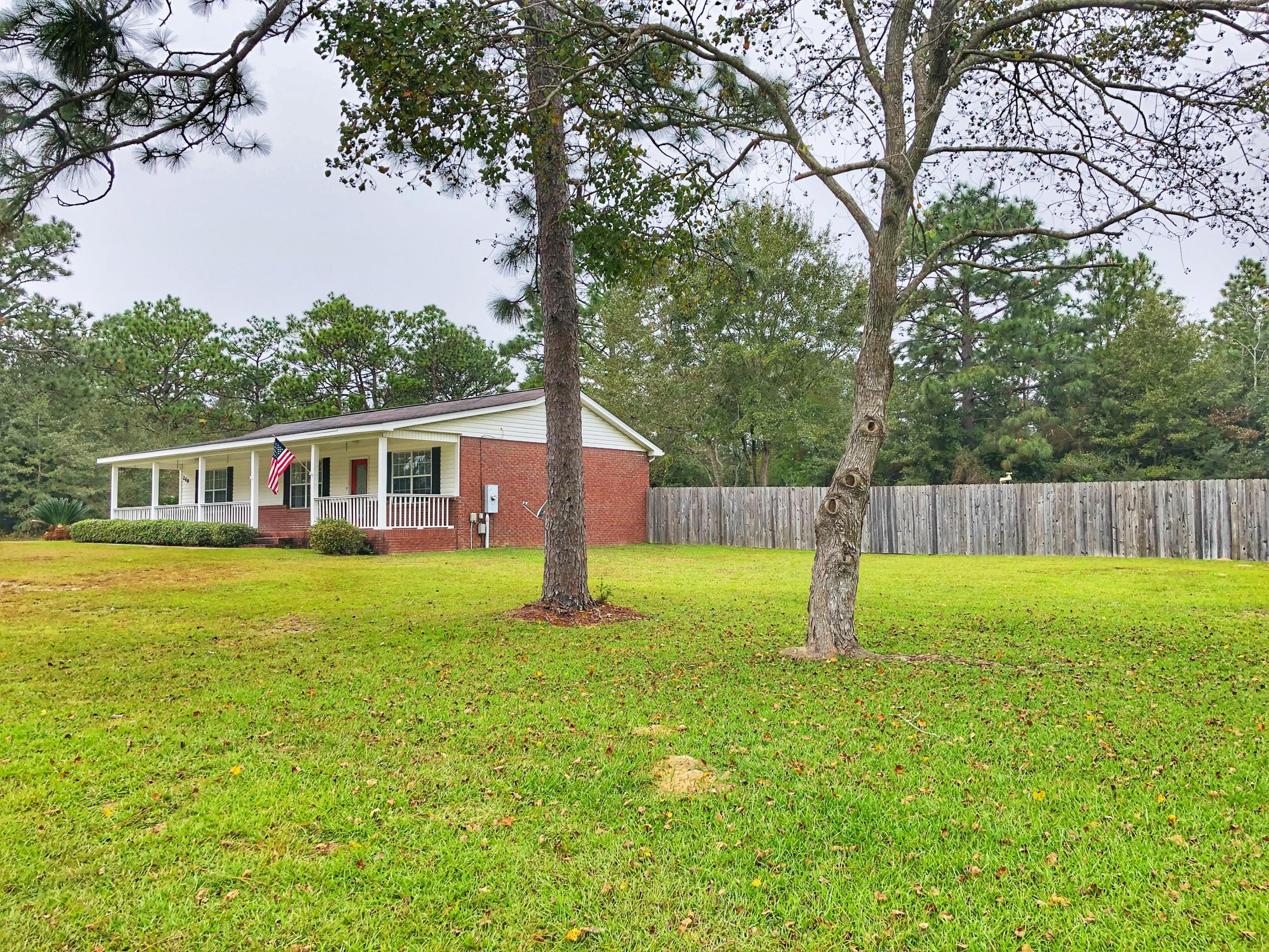 TEN LAKE ESTATES UNIT 1 - Residential