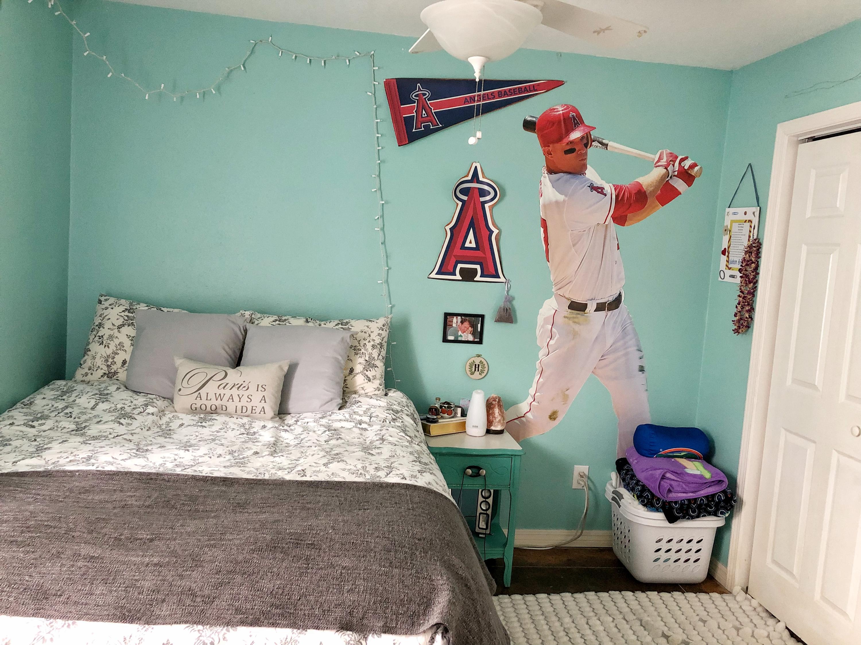 TEN LAKE ESTATES UNIT 1 - Residential