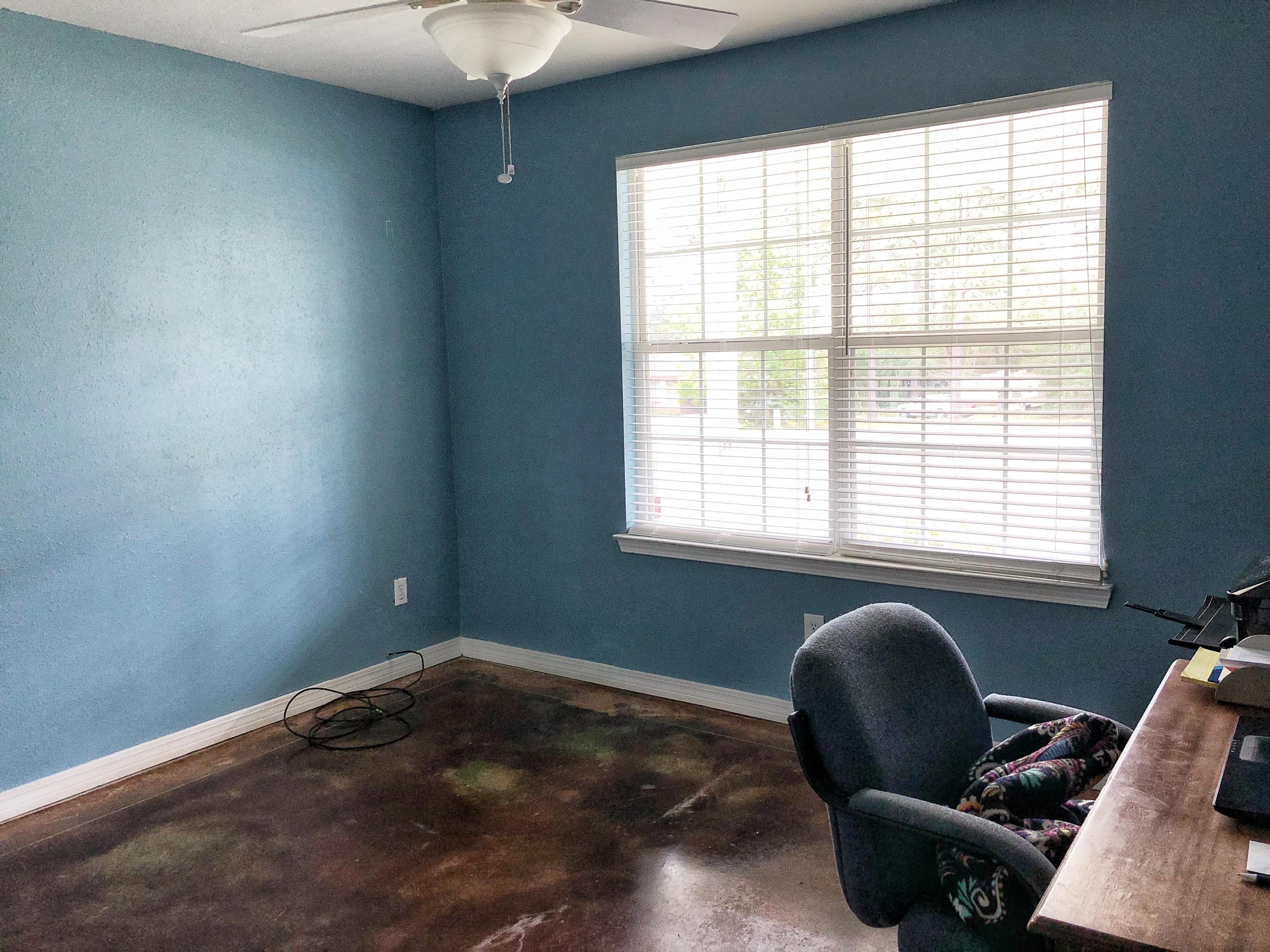 TEN LAKE ESTATES UNIT 1 - Residential