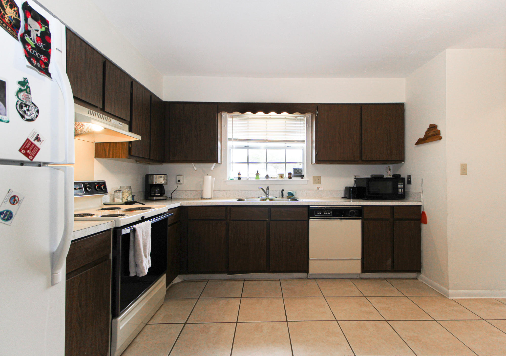 SHERRY WOODS - Residential