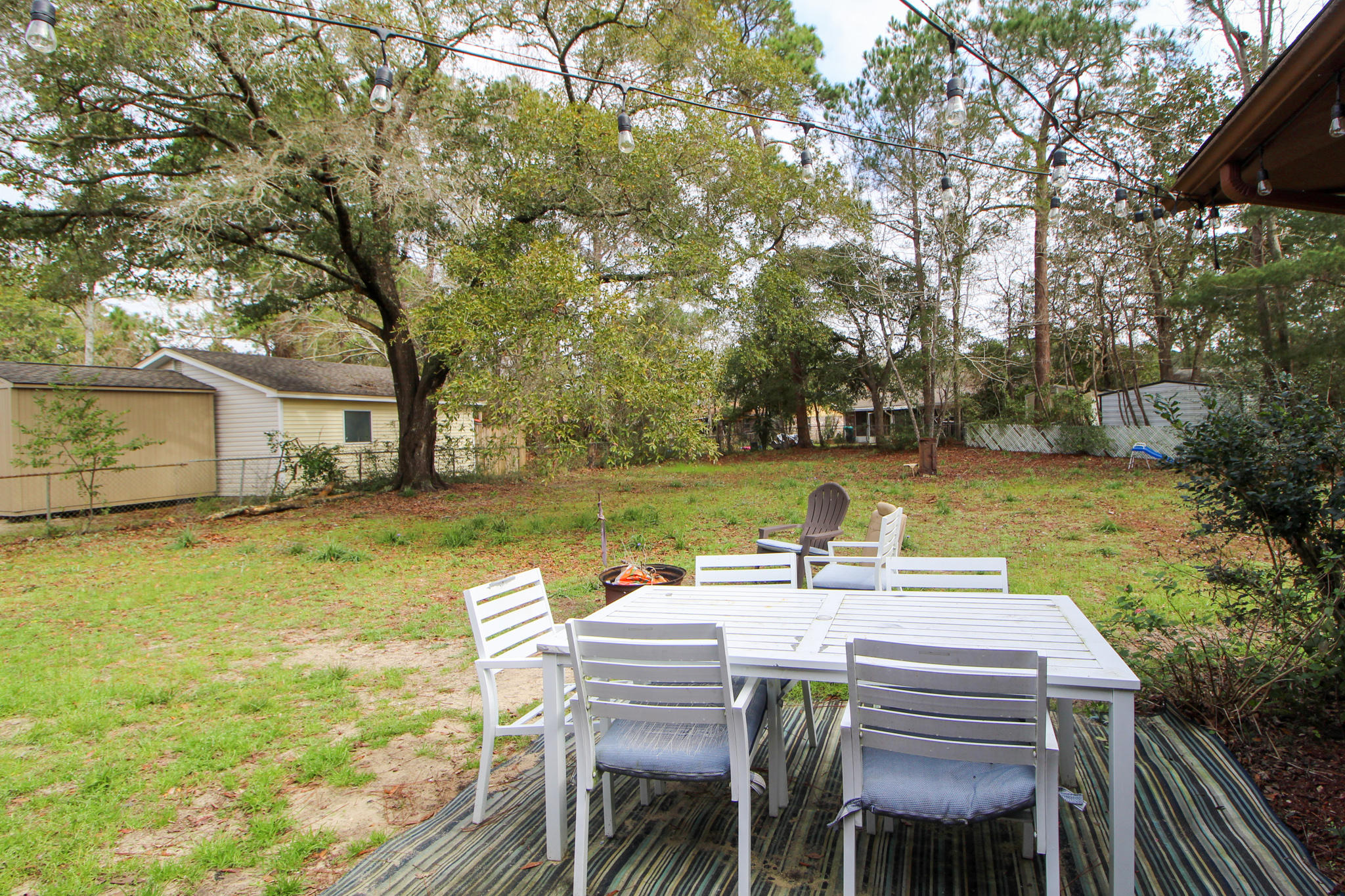 SHERRY WOODS - Residential