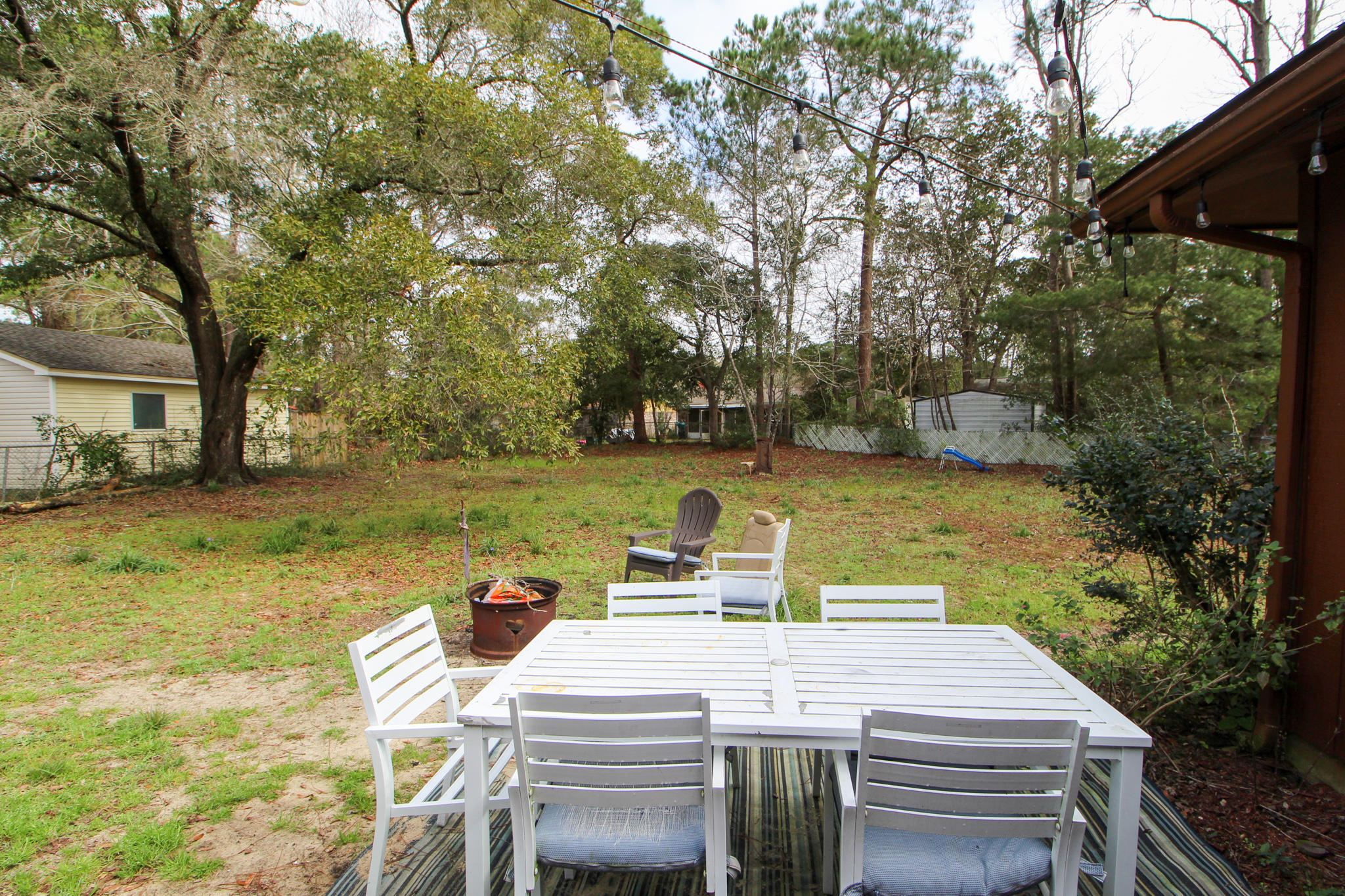 SHERRY WOODS - Residential