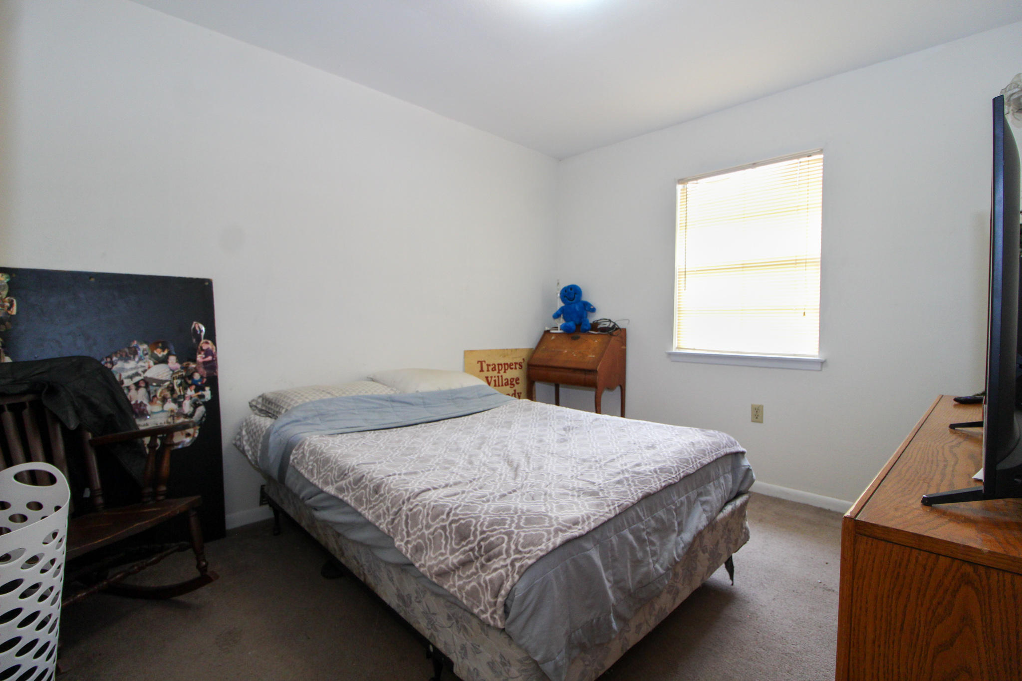 SHERRY WOODS - Residential