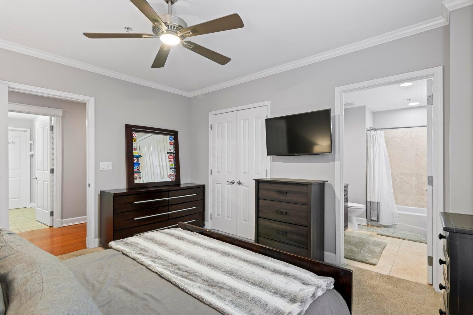 ONE WATER PLACE AT KELLY PLANTATION - Residential