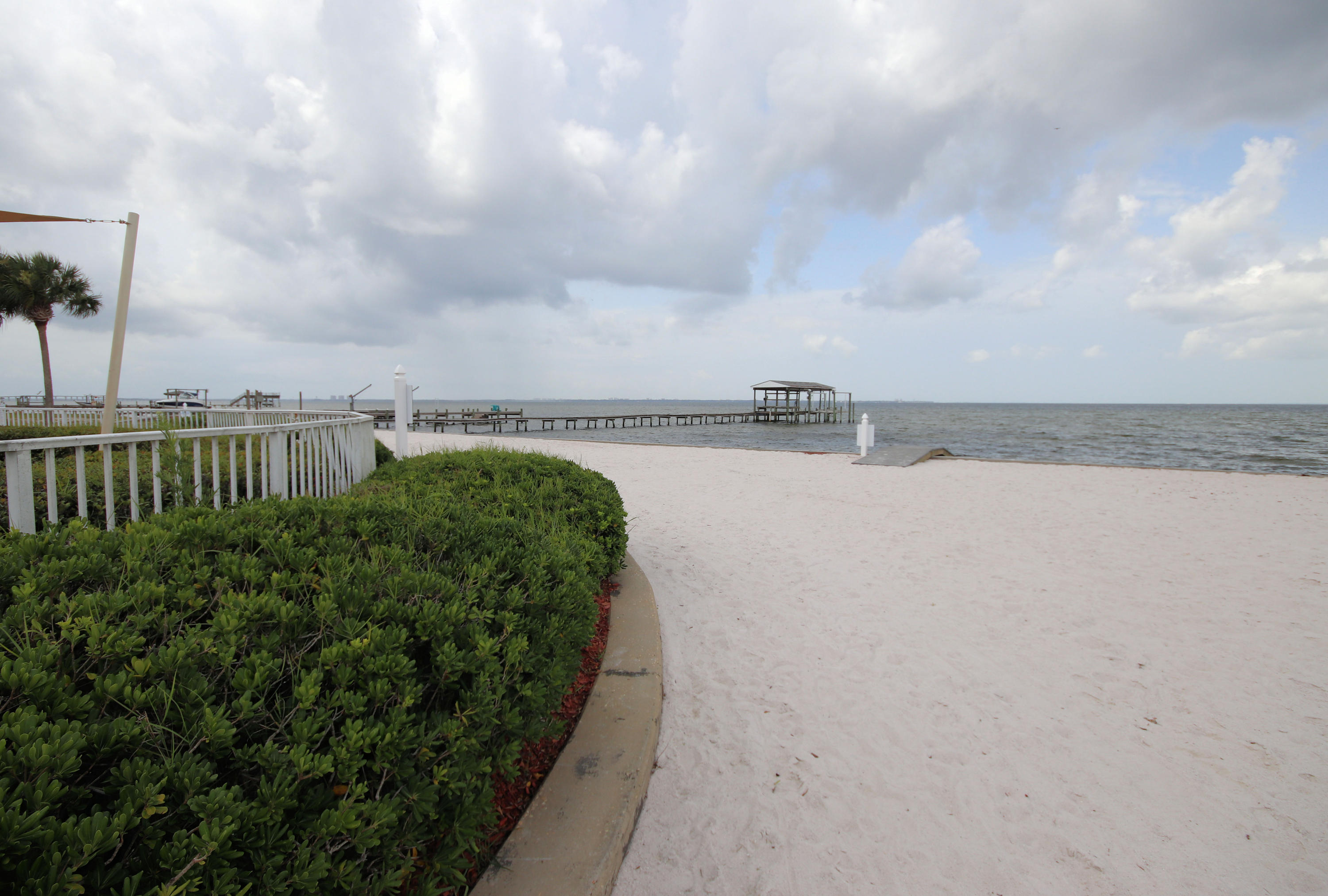 SUNSET BEACH - Residential