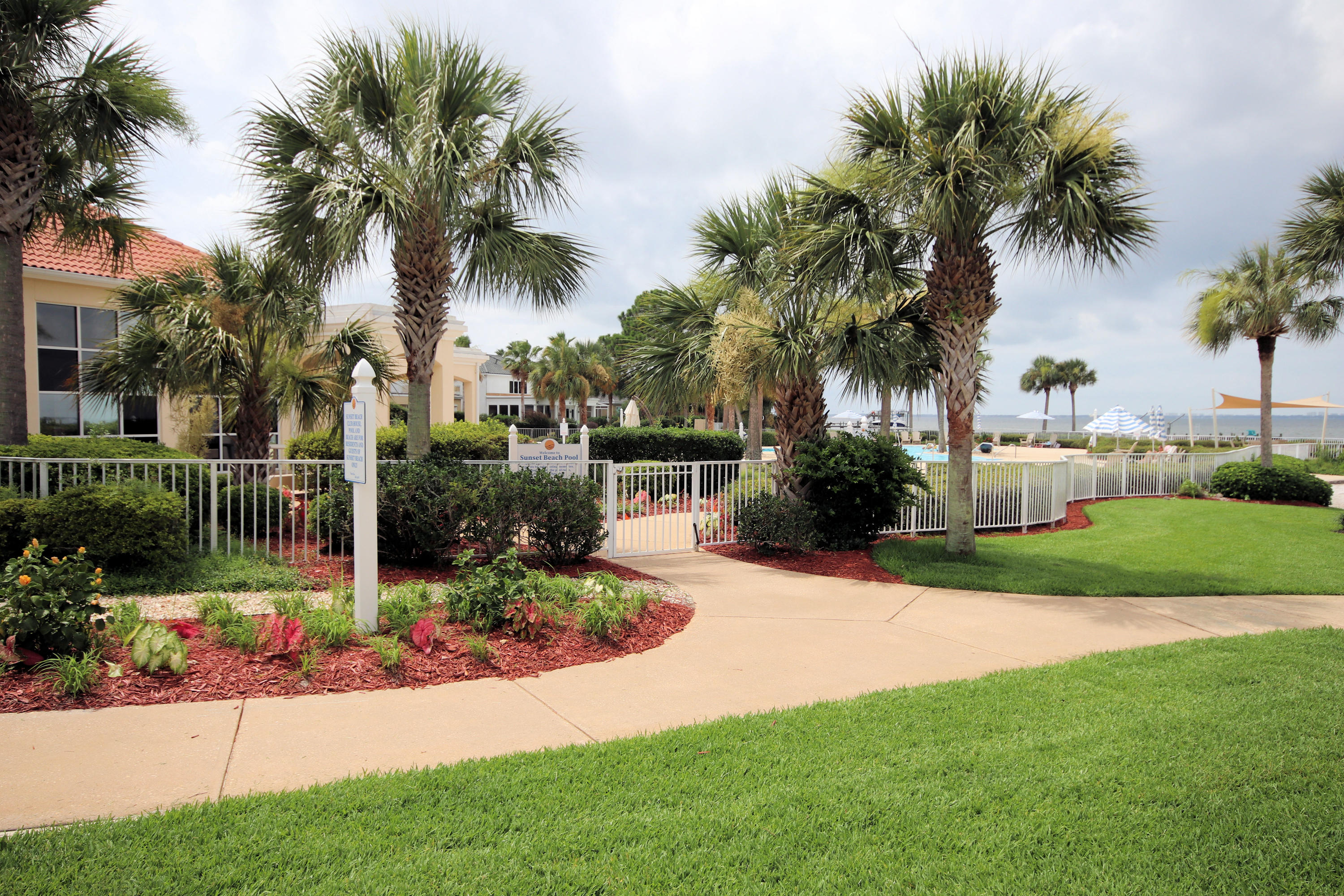 SUNSET BEACH - Residential