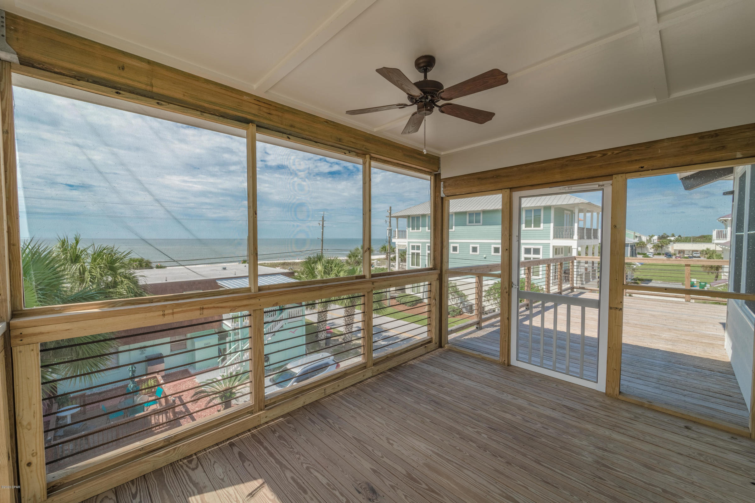 LAGUNA BEACH - Residential