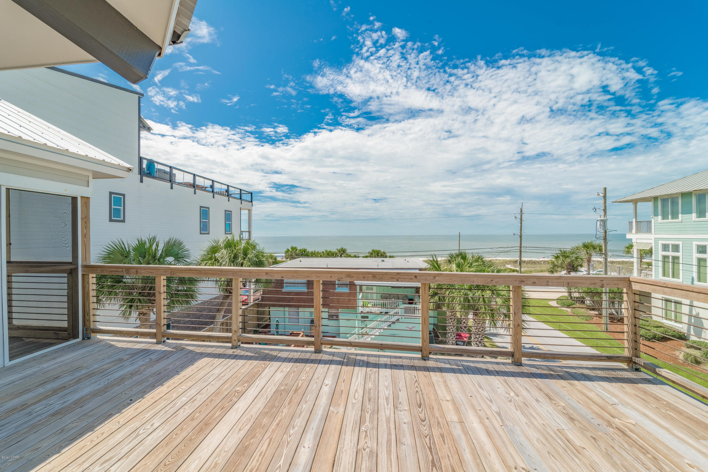 LAGUNA BEACH - Residential