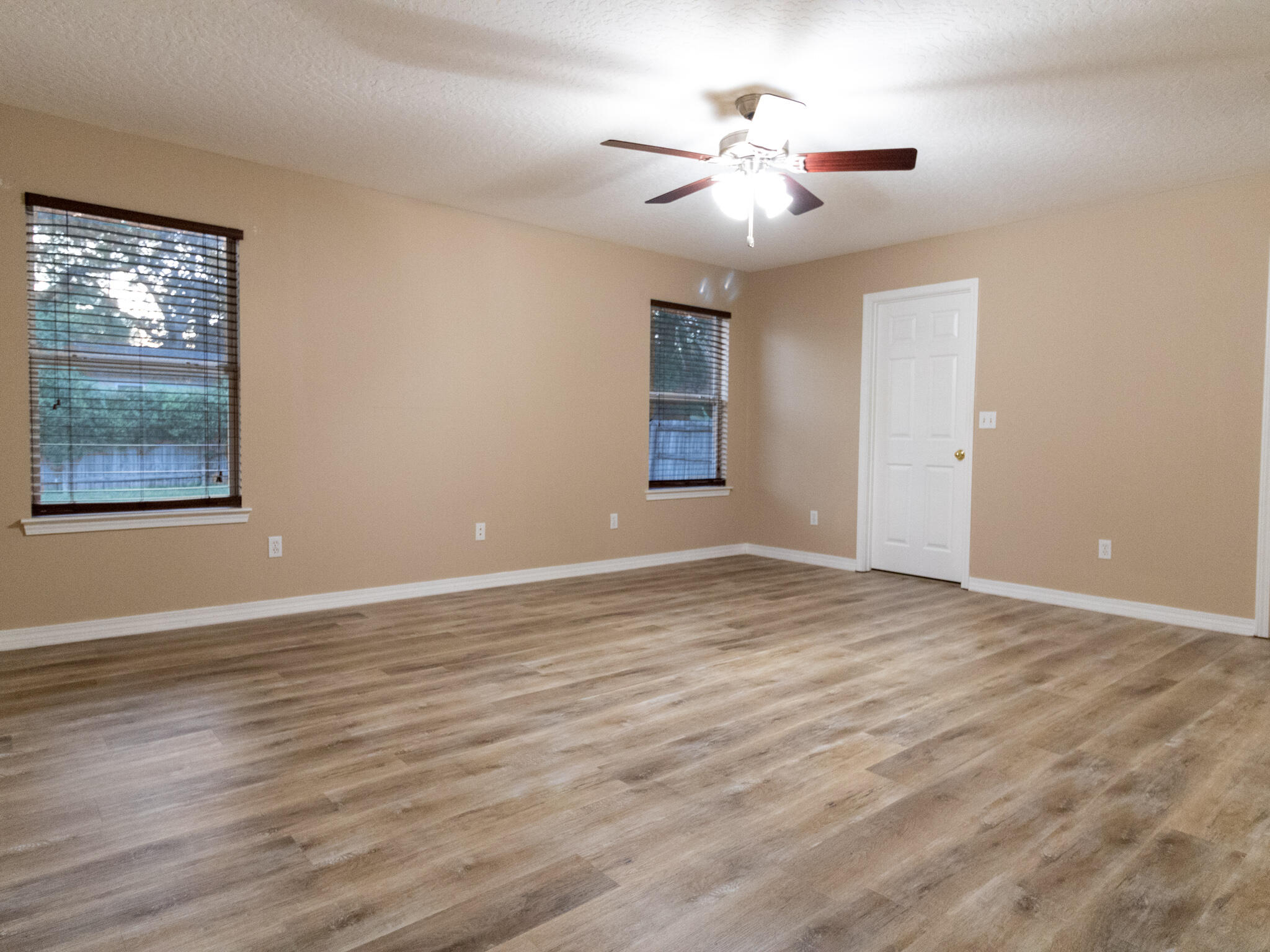 RACETRACK ROAD 1ST - Residential