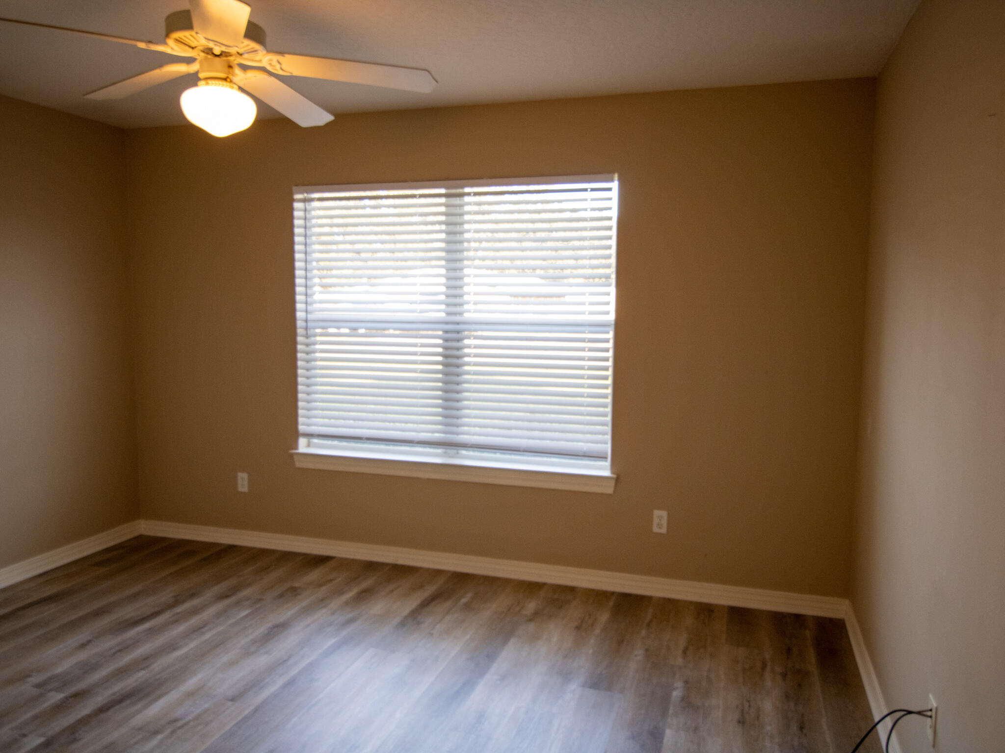 RACETRACK ROAD 1ST - Residential