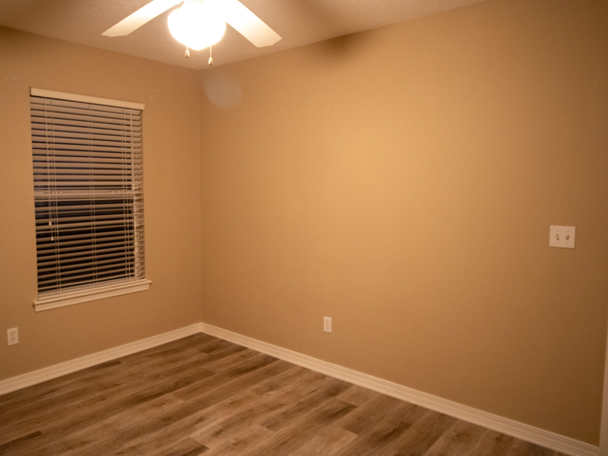 RACETRACK ROAD 1ST - Residential