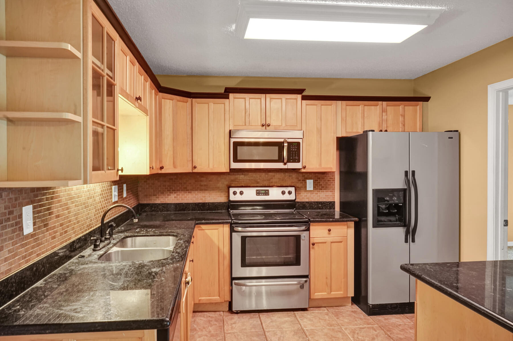 SOUTHVIEW ESTATES PH IV LOT 11 BLK A - Residential