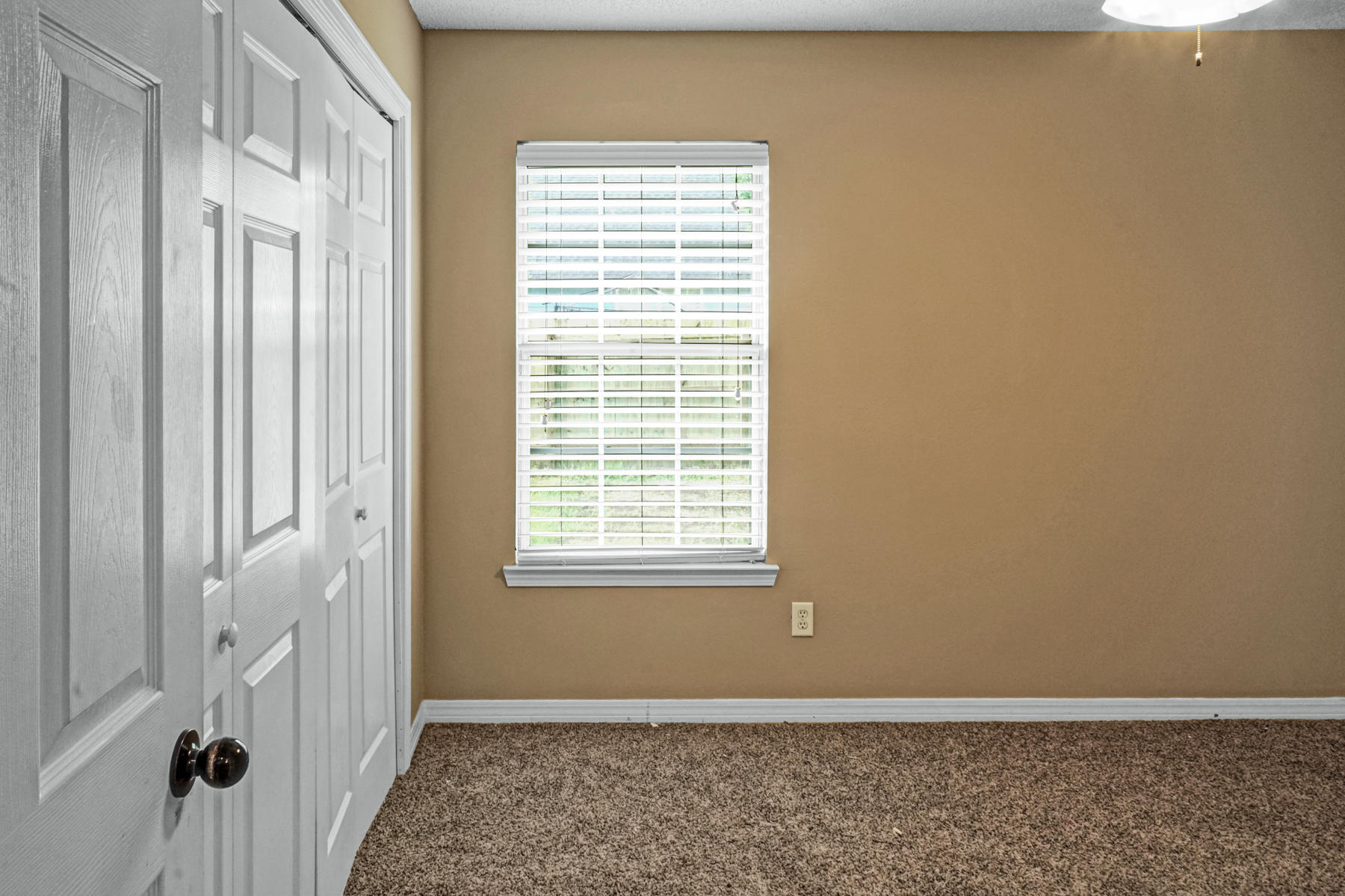 SOUTHVIEW ESTATES PH IV LOT 11 BLK A - Residential