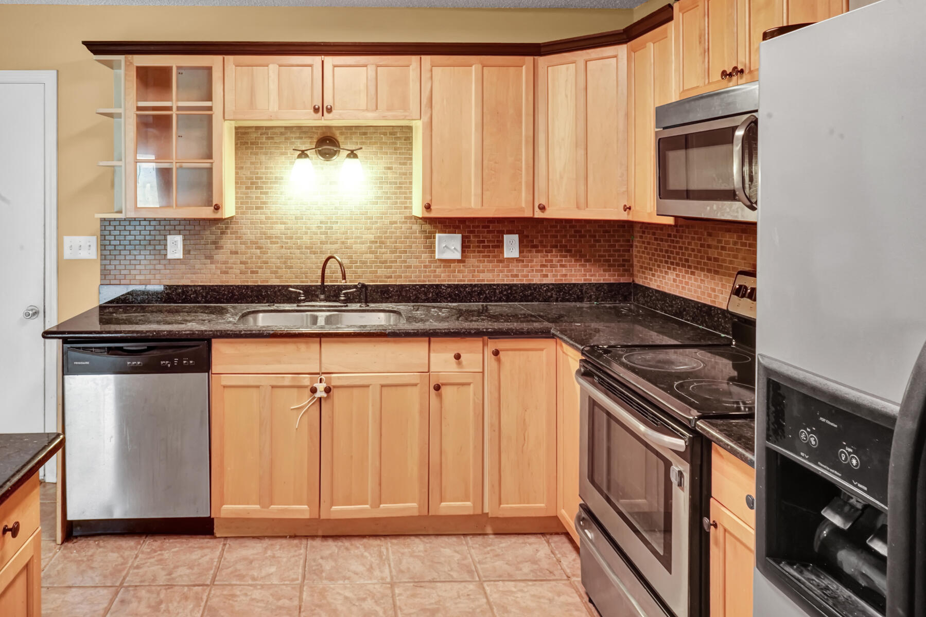 SOUTHVIEW ESTATES PH IV LOT 11 BLK A - Residential