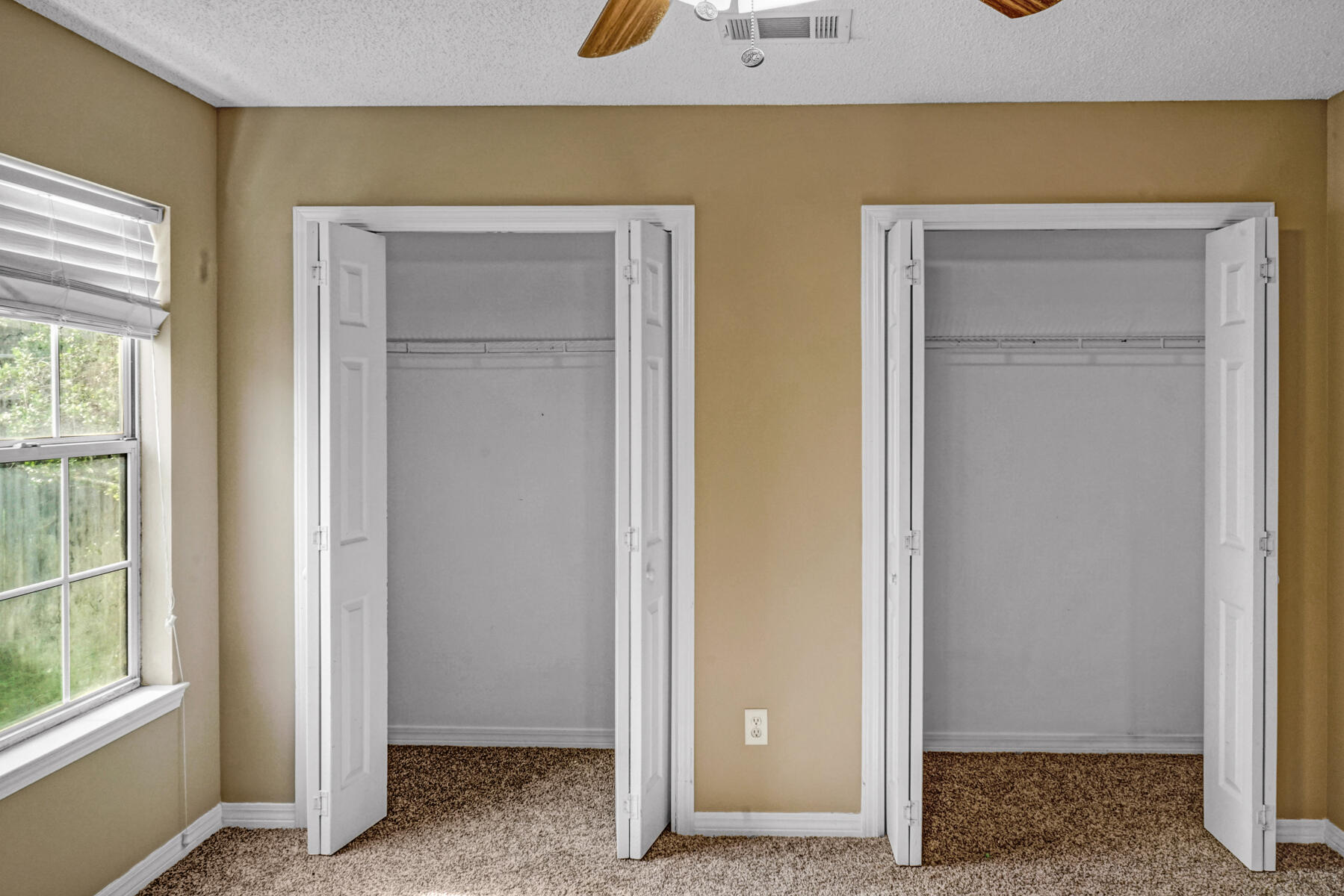 SOUTHVIEW ESTATES PH IV LOT 11 BLK A - Residential