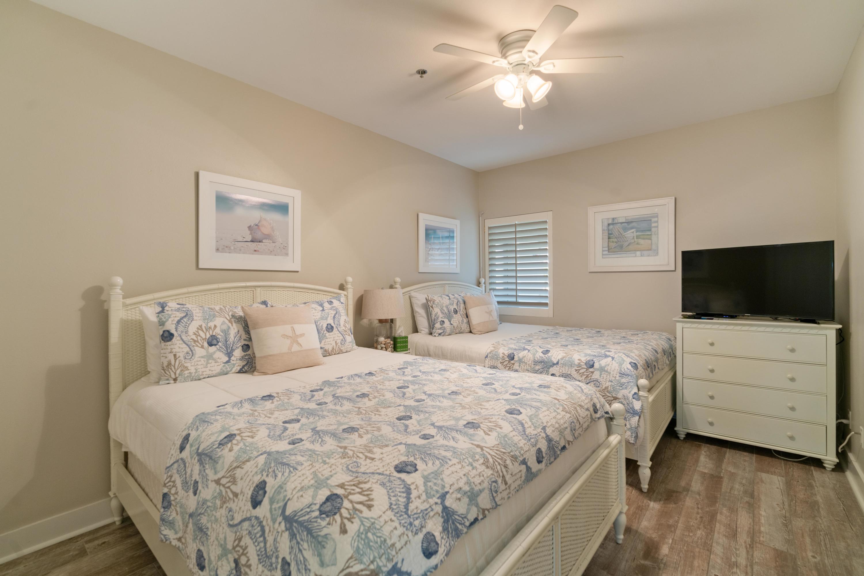 VILLAS AT SANTA ROSA BEACH - Residential