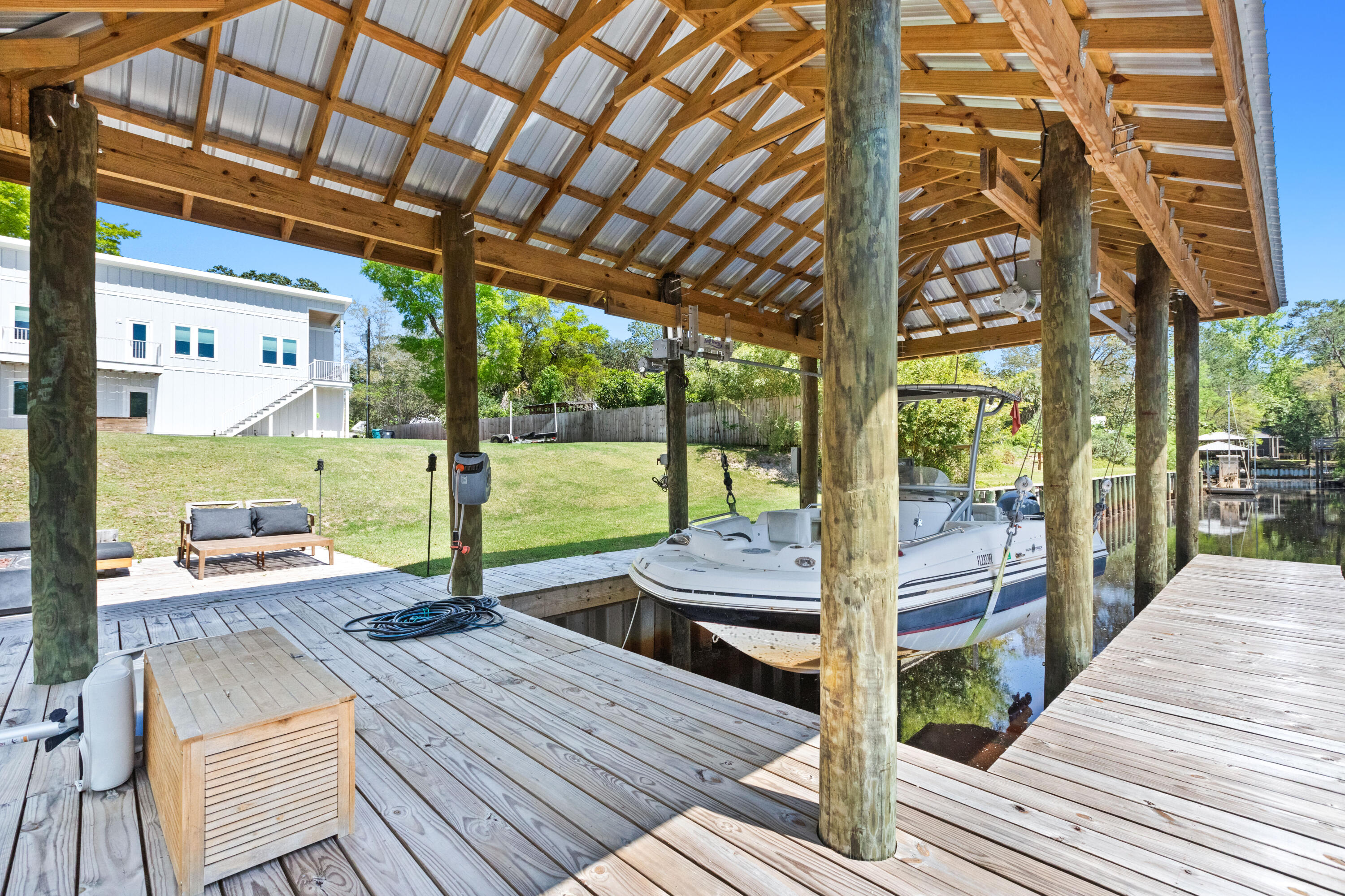 DAUGHETTES AMENDED - Residential