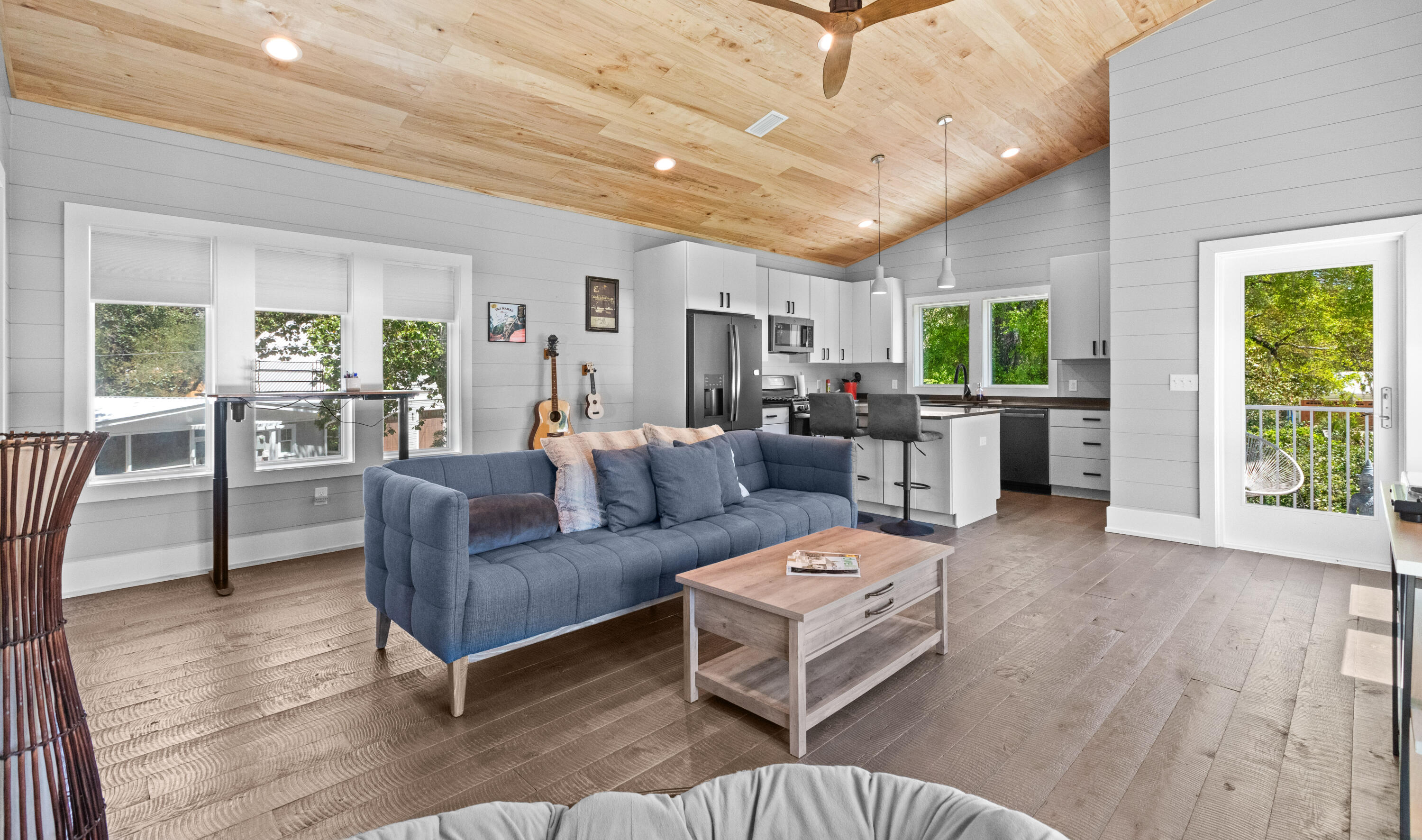 DAUGHETTES AMENDED - Residential