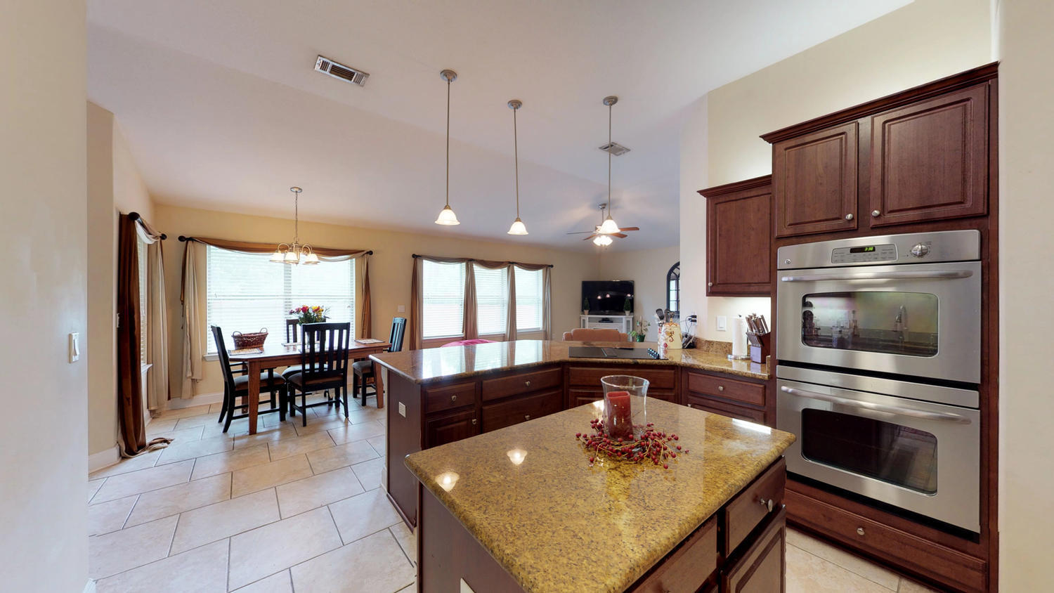 THE MEADOWS - Residential