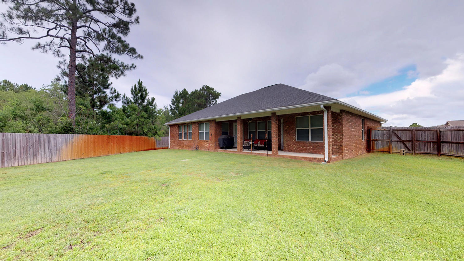 THE MEADOWS - Residential