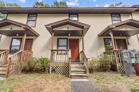 Photo of 205 Marquette Street #B, Niceville, FL 32578 (MLS # 990715)