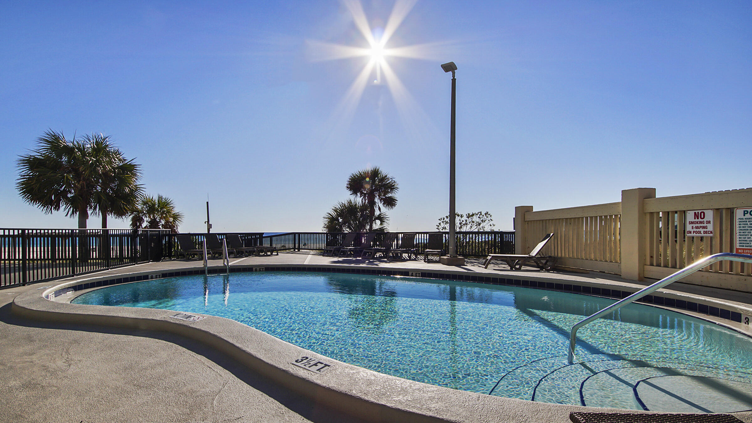 SUNBIRD CONDO - Residential