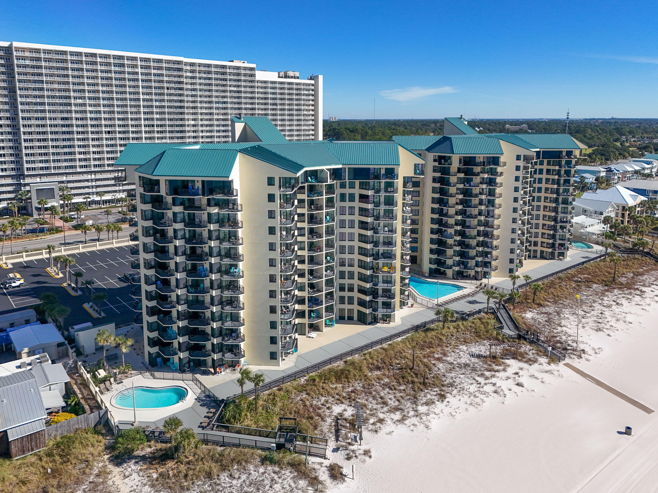 SUNBIRD CONDO - Residential