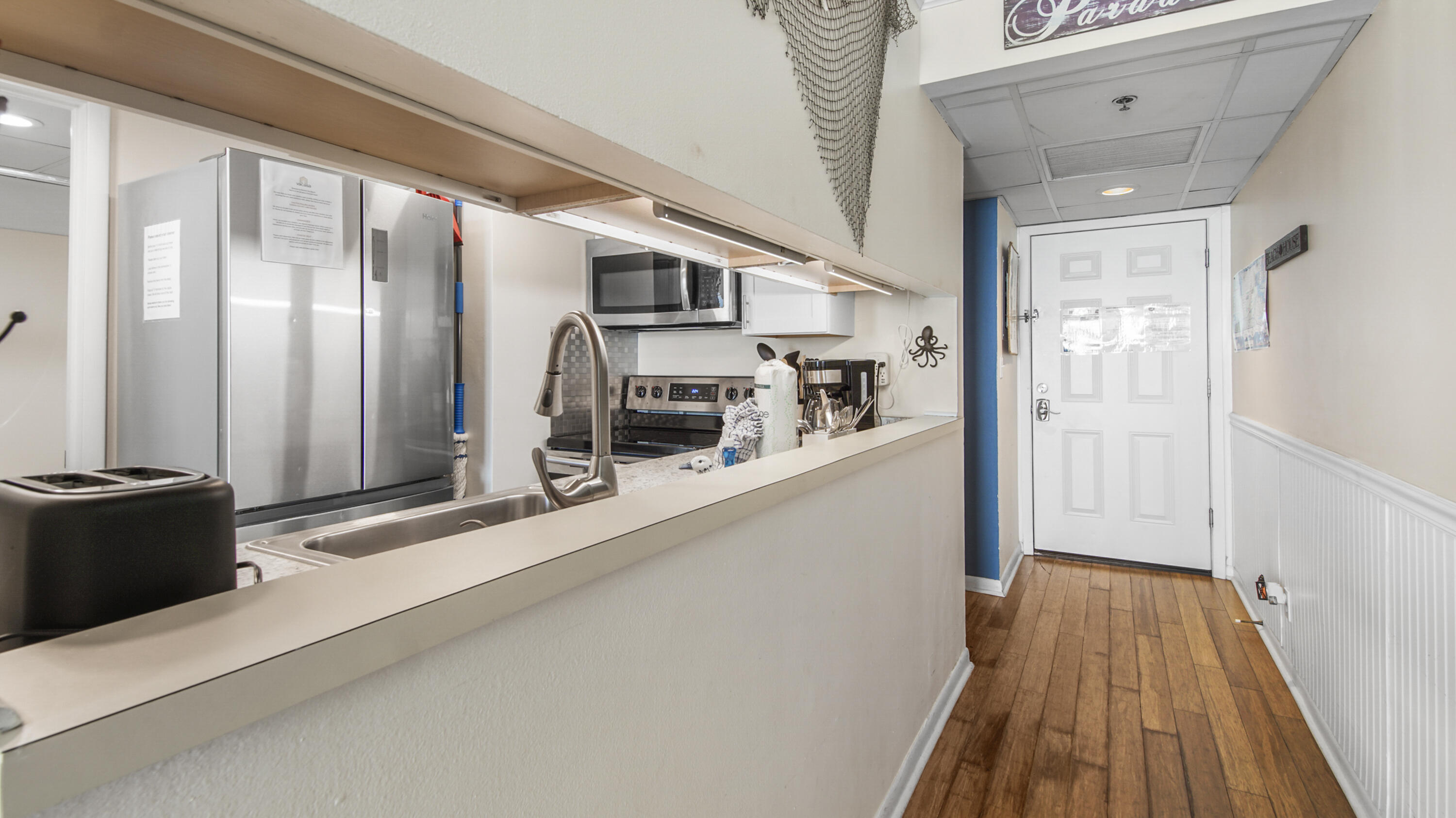 SUNBIRD CONDO - Residential