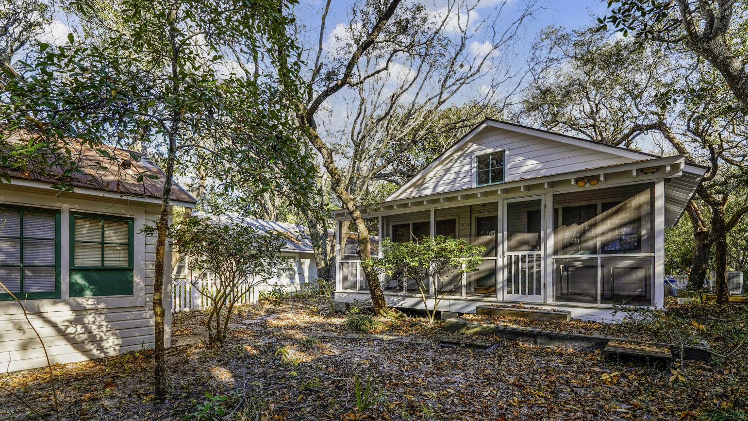 SEAGROVE 1ST ADDN - Residential