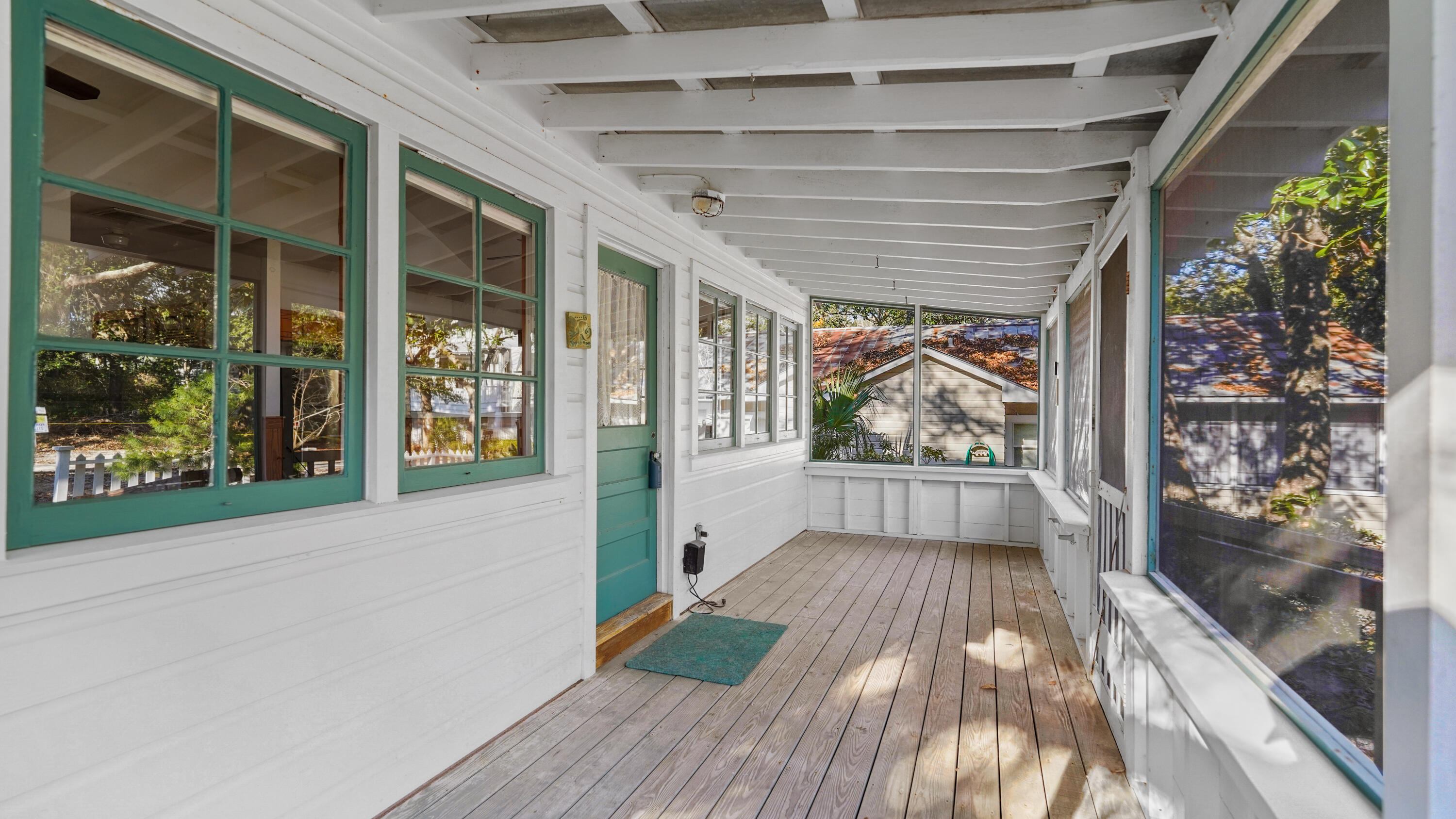 SEAGROVE 1ST ADDN - Residential