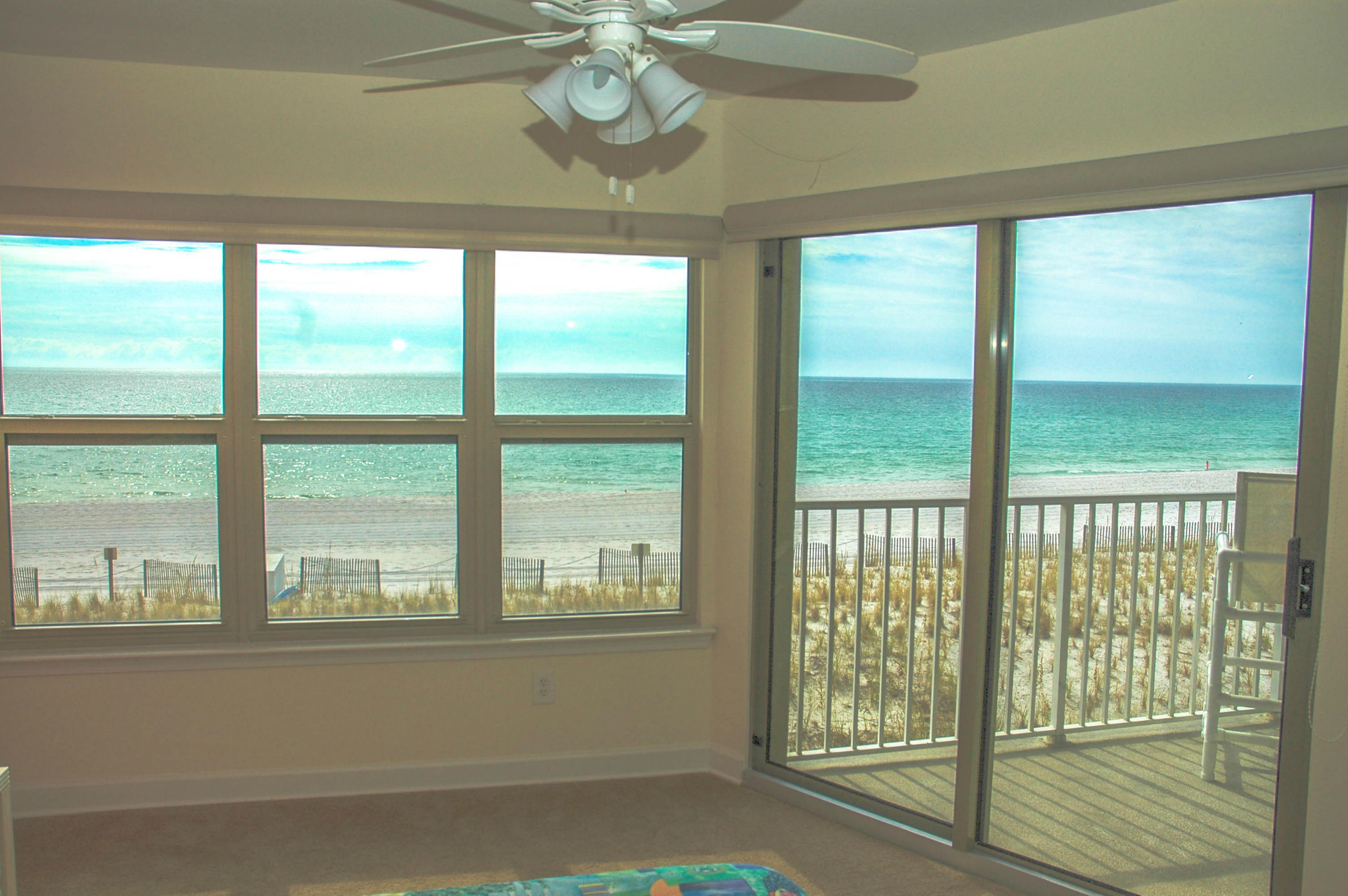 EMERALD TOWERS WEST CONDO - Residential