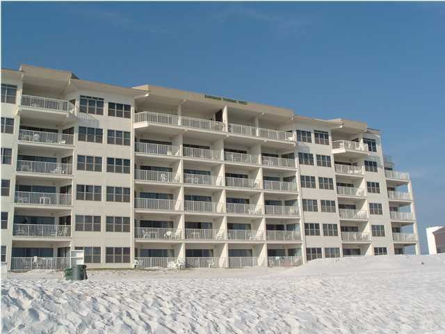 EMERALD TOWERS WEST CONDO - Residential