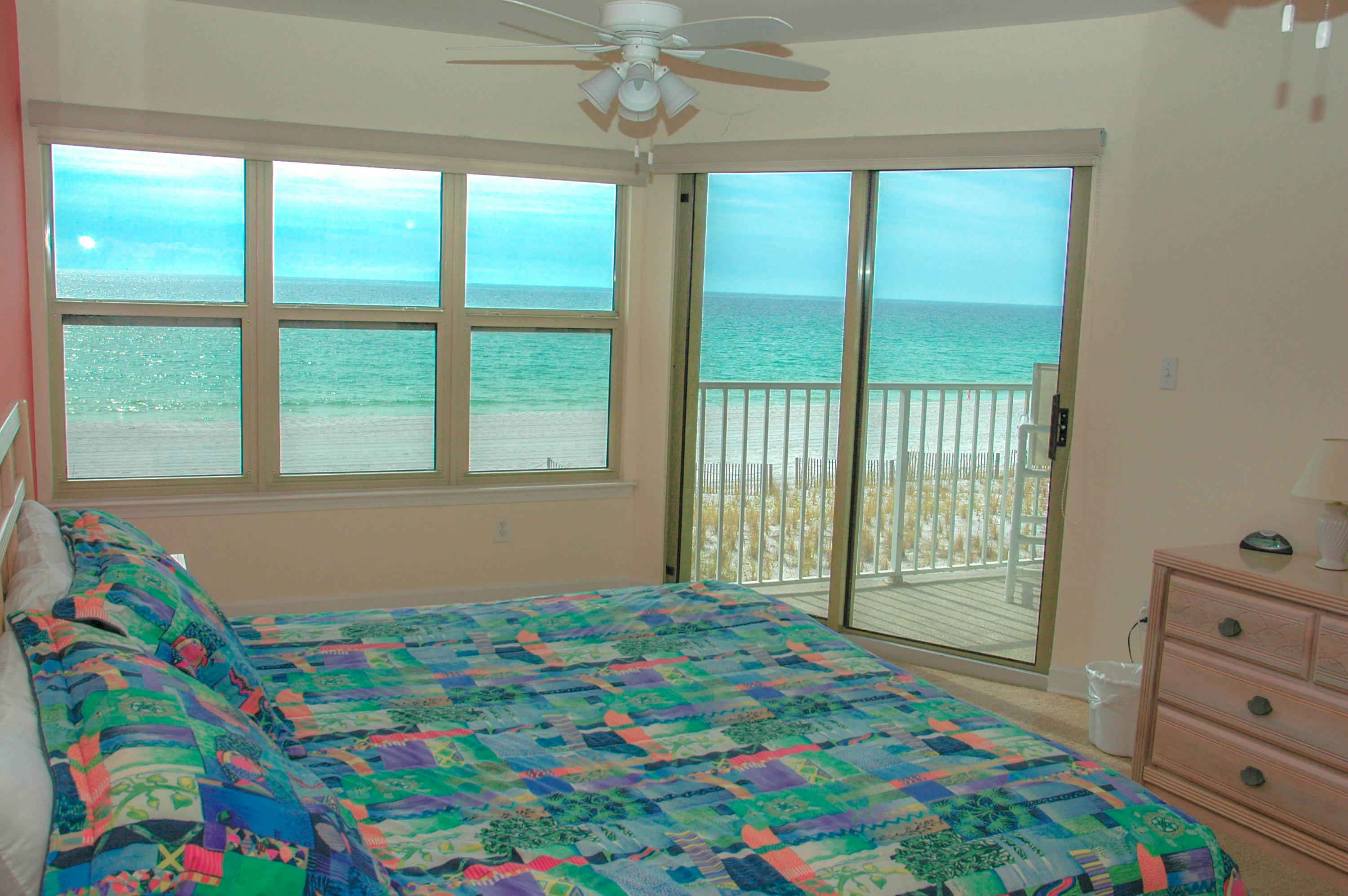 EMERALD TOWERS WEST CONDO - Residential