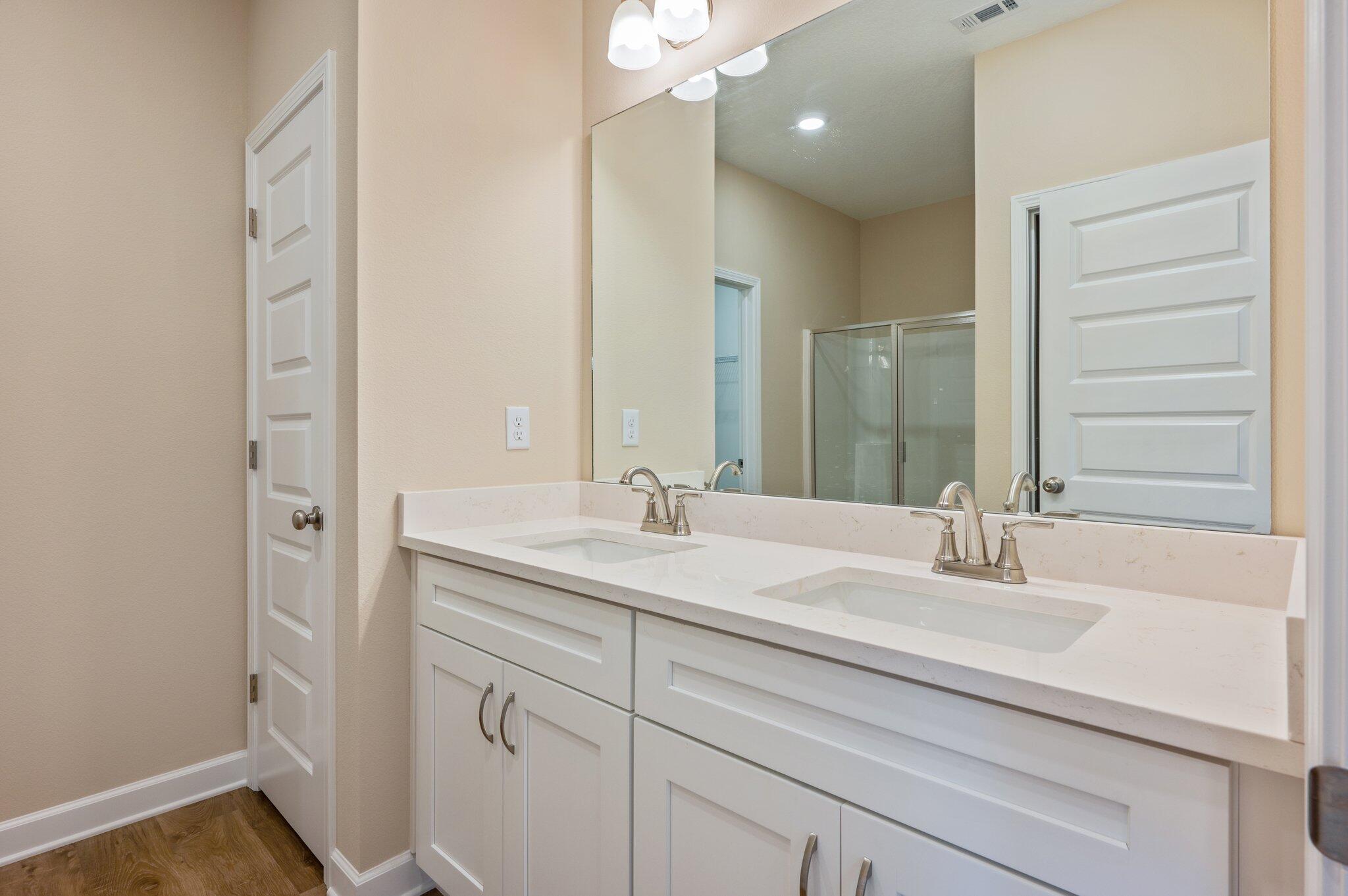 BRIDLE WOOD EST PH I - Residential