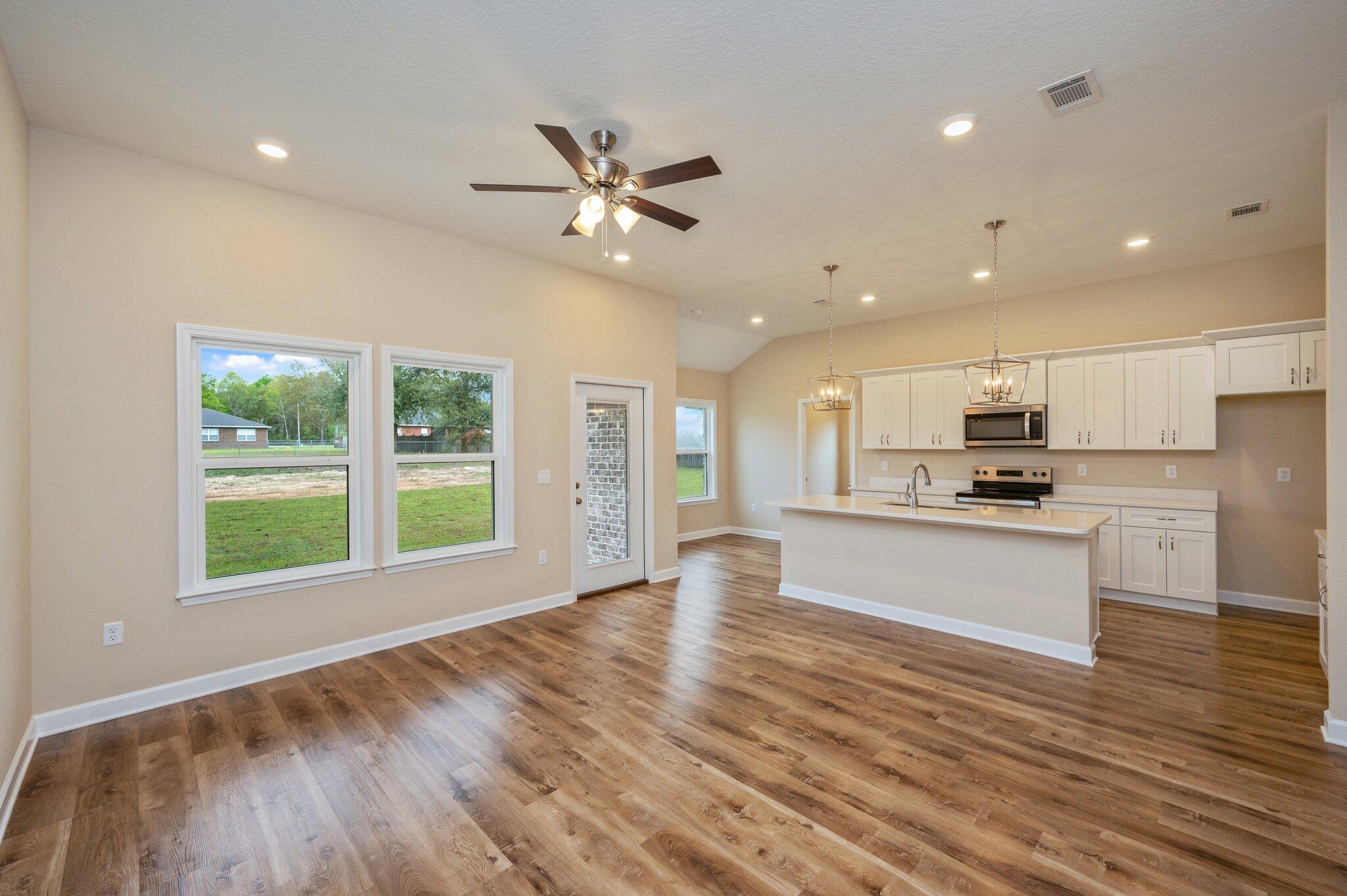 BRIDLE WOOD EST PH I - Residential
